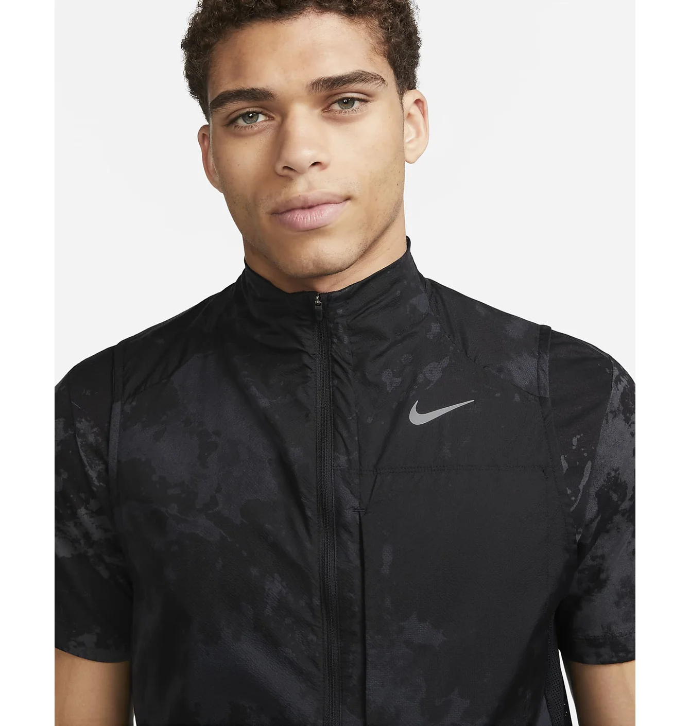 Жилетка чоловіча Nike Rpl Run Dvn Vest Black DX0847-010