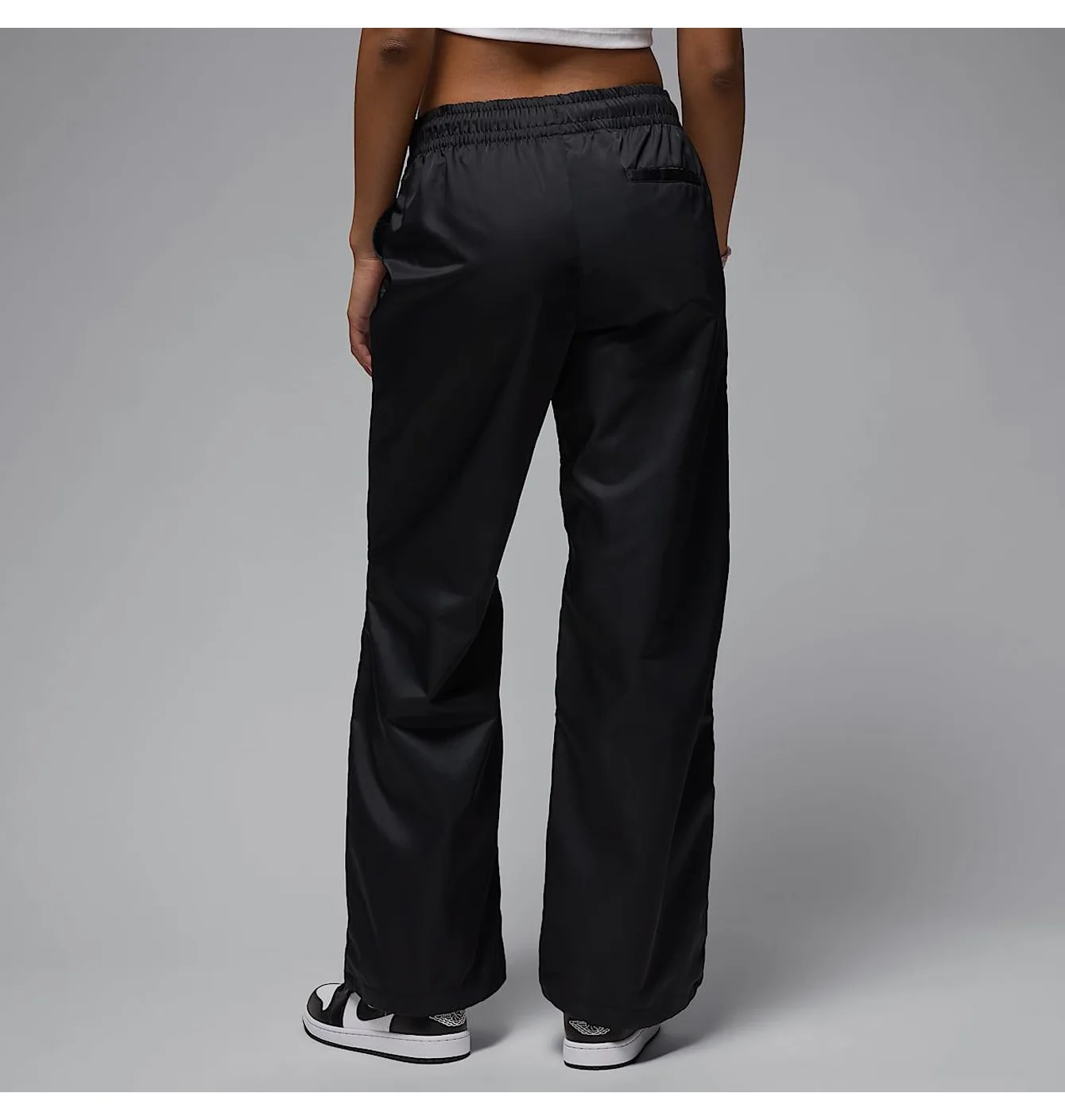 Штани жіночі Air Jordan Brooklyn Black HF9465-010