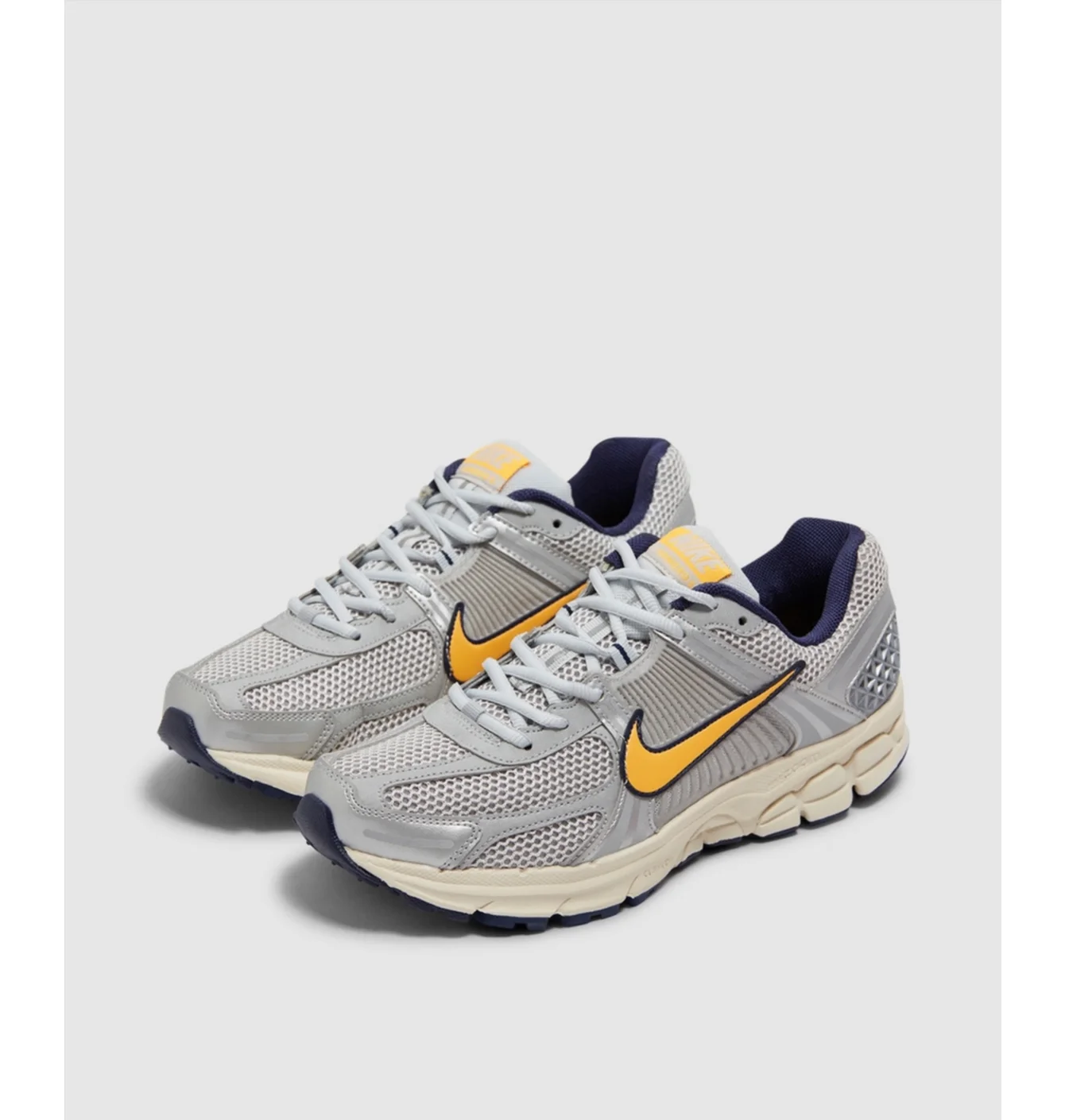 Кросівки чоловічі Nike Zoom Vomero 5 Sneaker Grey FJ4151-001