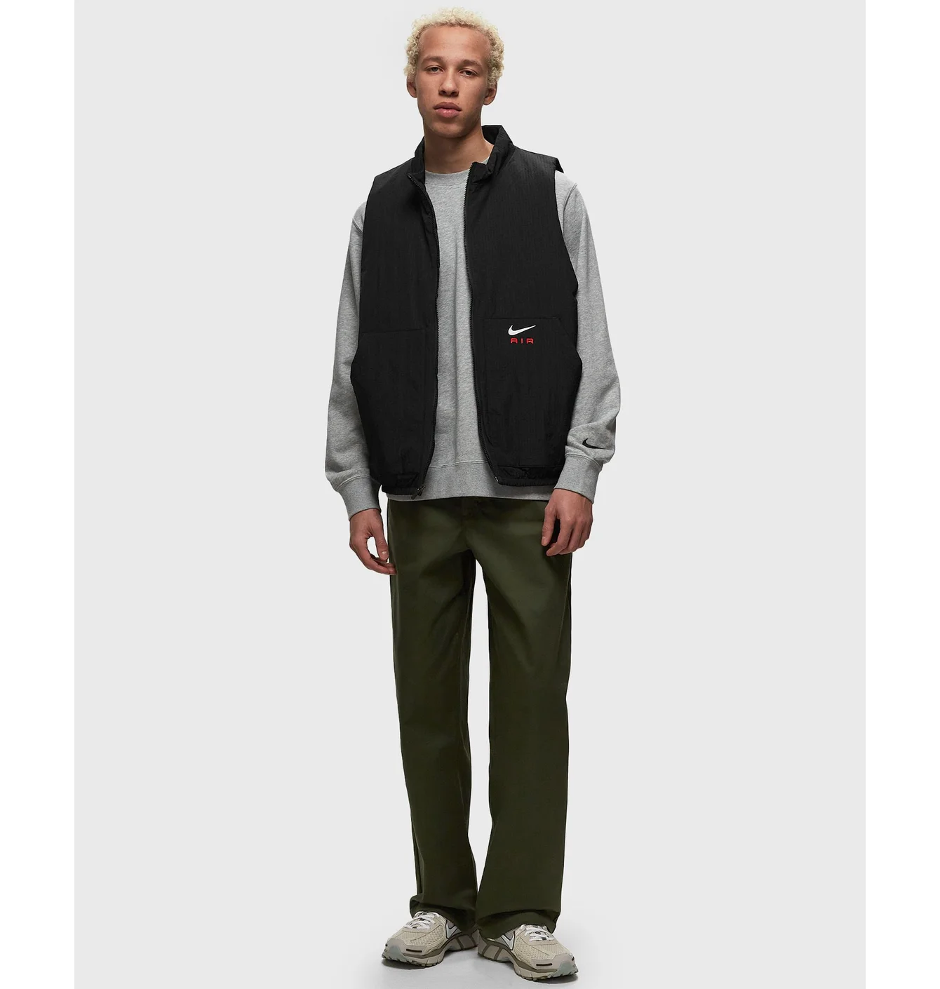 Толстовка чоловіча Nike Air Insulated Woven Vest Black FZ4697-010