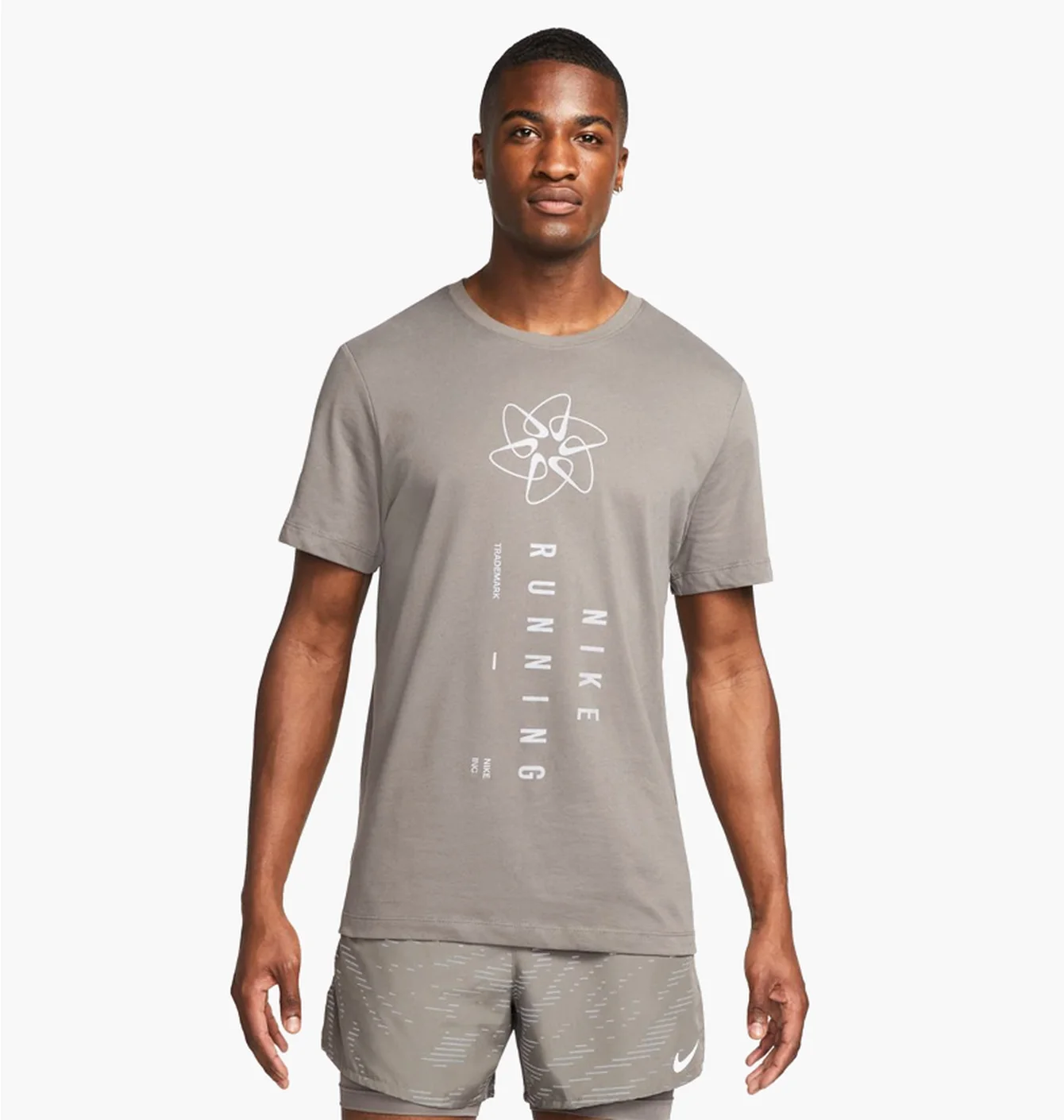 Футболка чоловіча Nike U Nk Df Tee Run Division Grey DM5387-289
