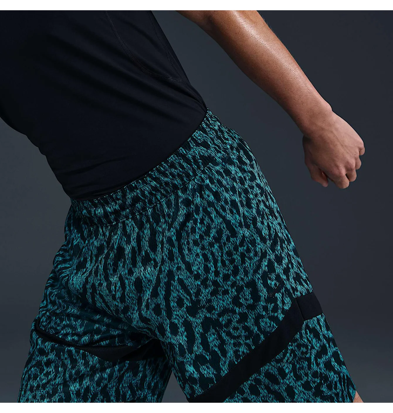 Шорти чоловічі Nike Icon Dri-Fit Turquoise HM9213-345