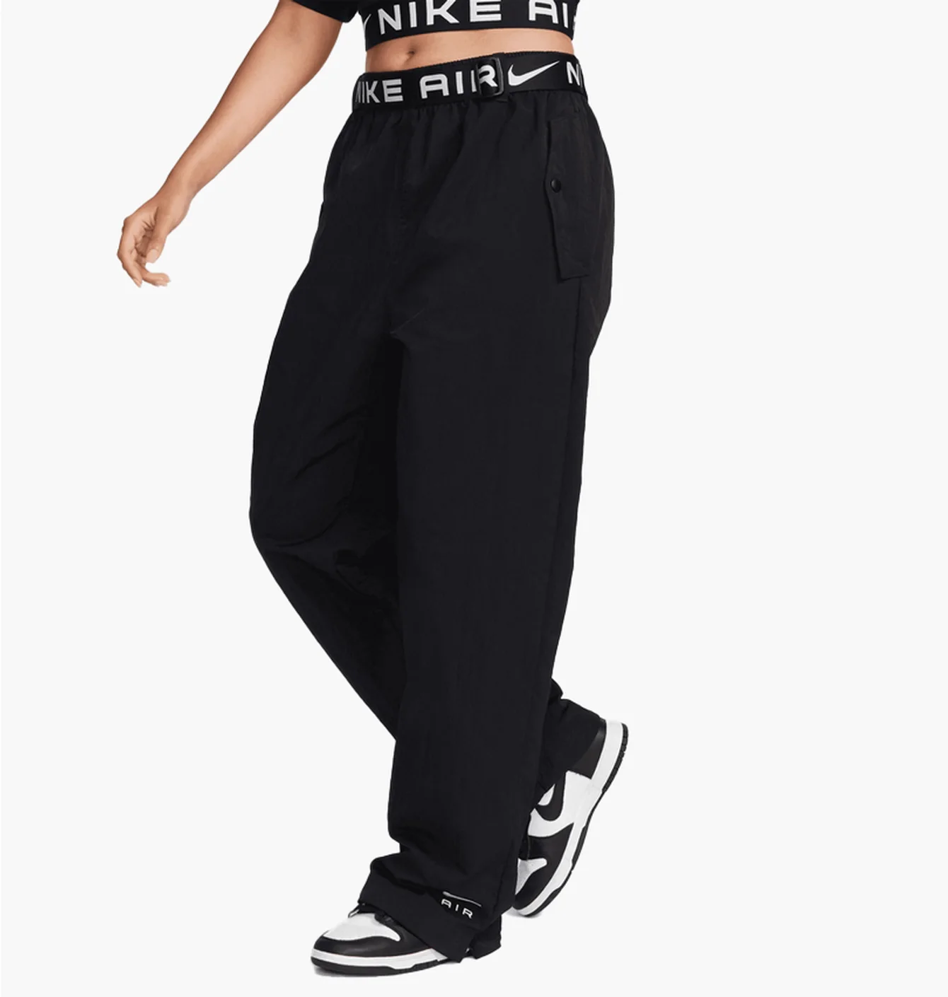 Штани жіночі Nike Nsw Air High-Rise Woven Black FB8084-010