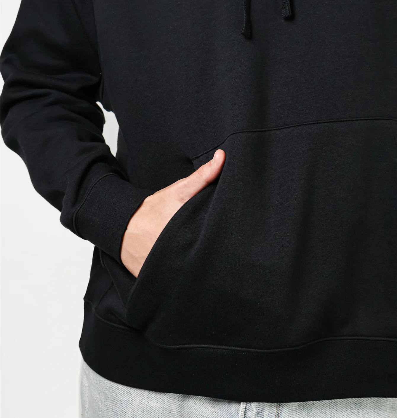 Худі чоловіче Nike NSW Club Crew Black BV2654-010