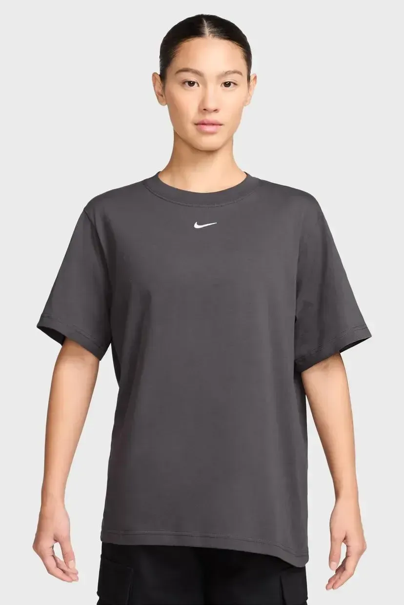Футболка жіноча Nike W Nsw Tee Essntl Lbr (FD4149-082)