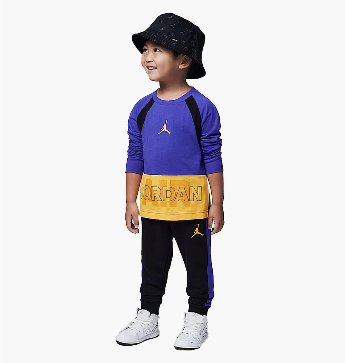 Спортивний костюм дитячий Air Jordan Baseline Raglan Crew Set Toddler Multi 75C053-023