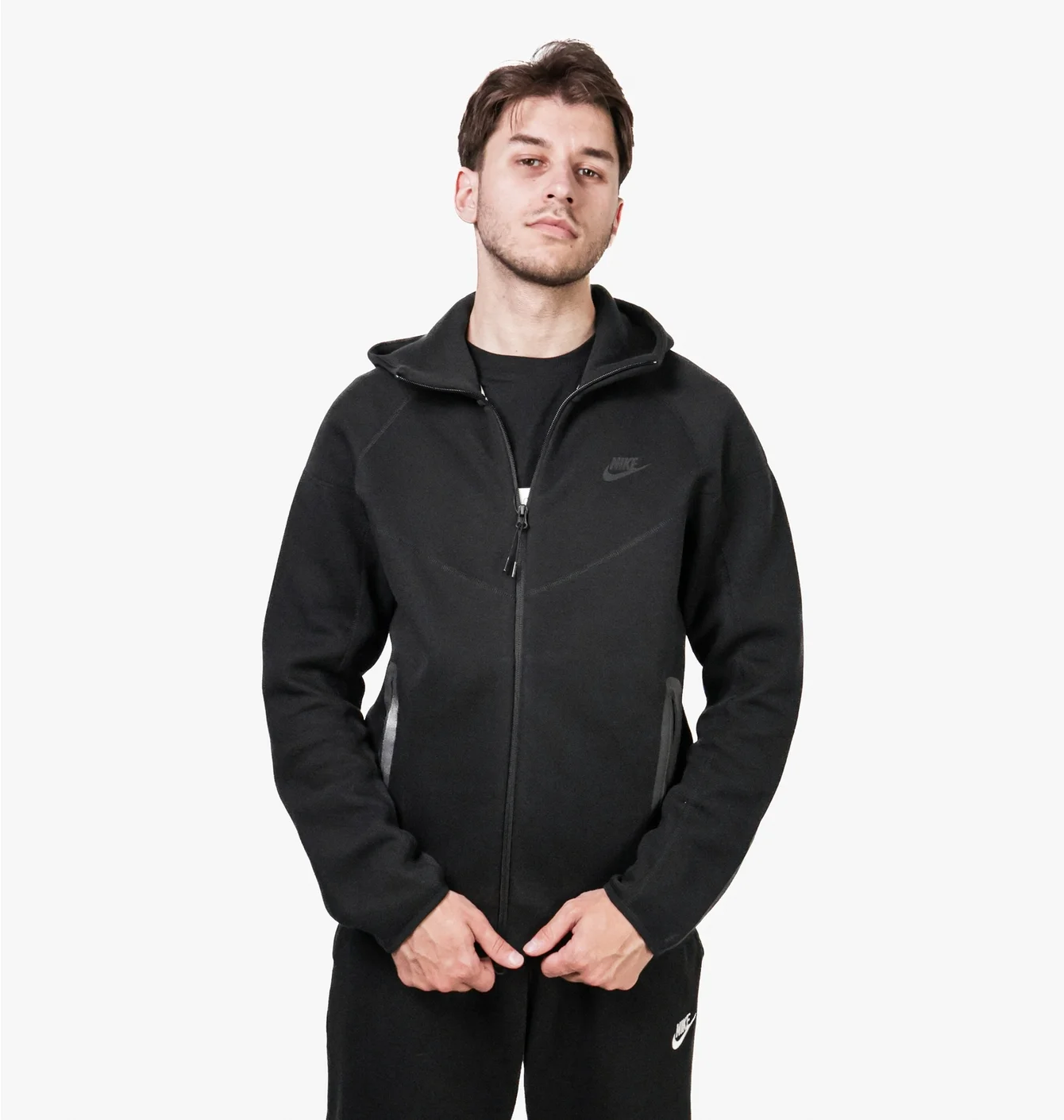 Толстовка чоловіча Nike Tech Fleece Full-Zip Hoodie Black FB7921-010