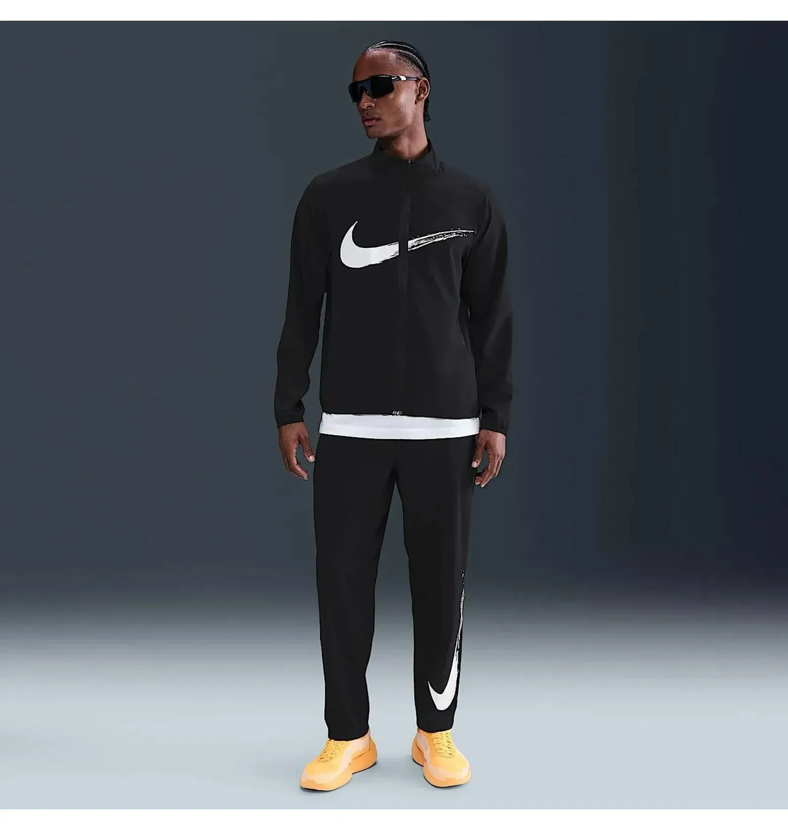 Спортивний костюм чоловічий Nike Form Dri-Fit Versatile Black (HV0394-010__HV0390-010)