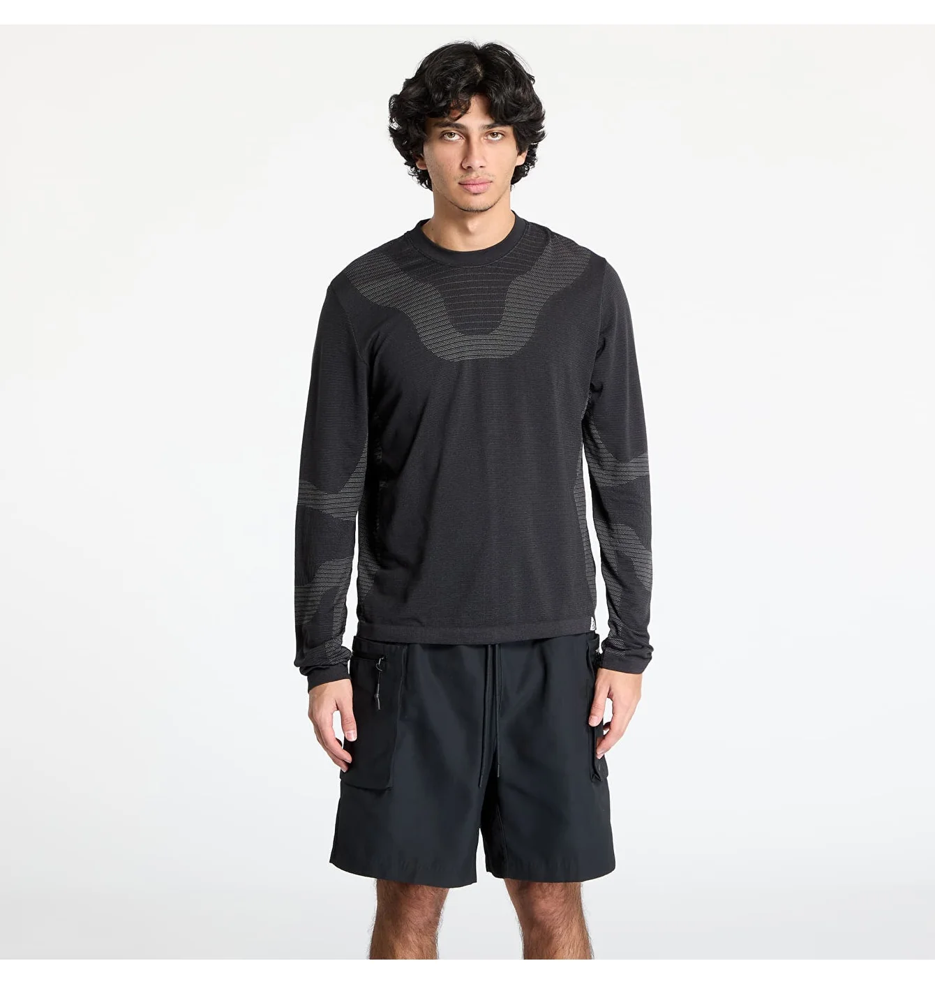 Лонгслів чоловічий Nike Delta River Dri-Fit Adv Black FV8906-010