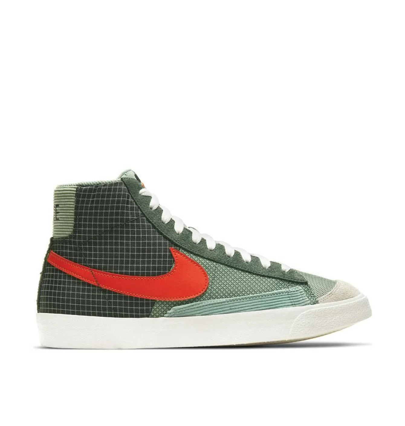 Кросівки чоловічі Nike Blazer Mid 77 Patch Green DD1162-300