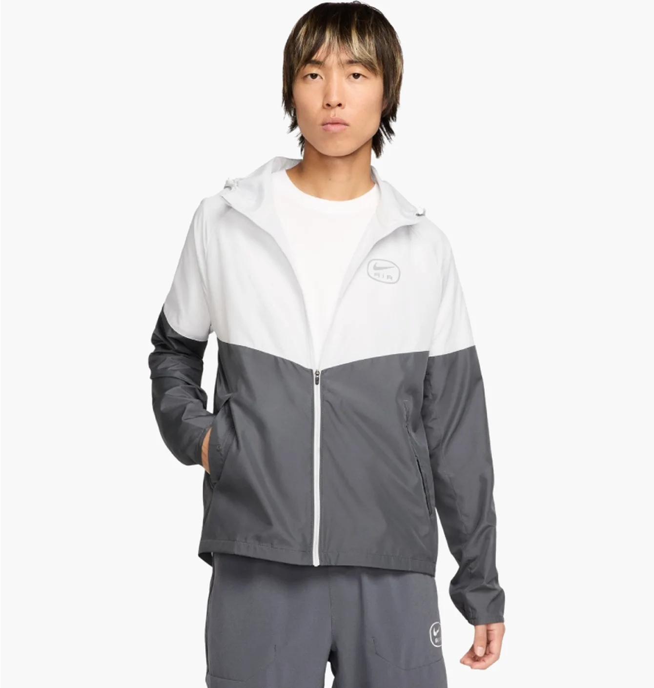 Вітровка чоловіча Nike Sportswear Air Run Grey/White HM0187-068