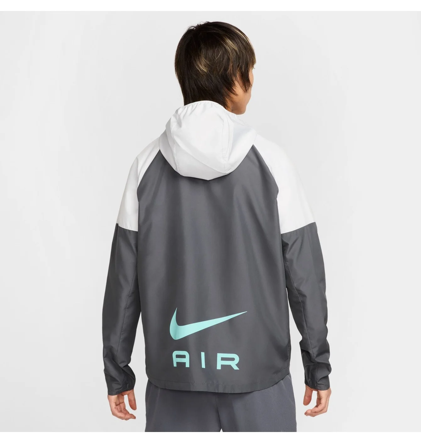 Вітровка чоловіча Nike Sportswear Air Run Grey/White HM0187-068