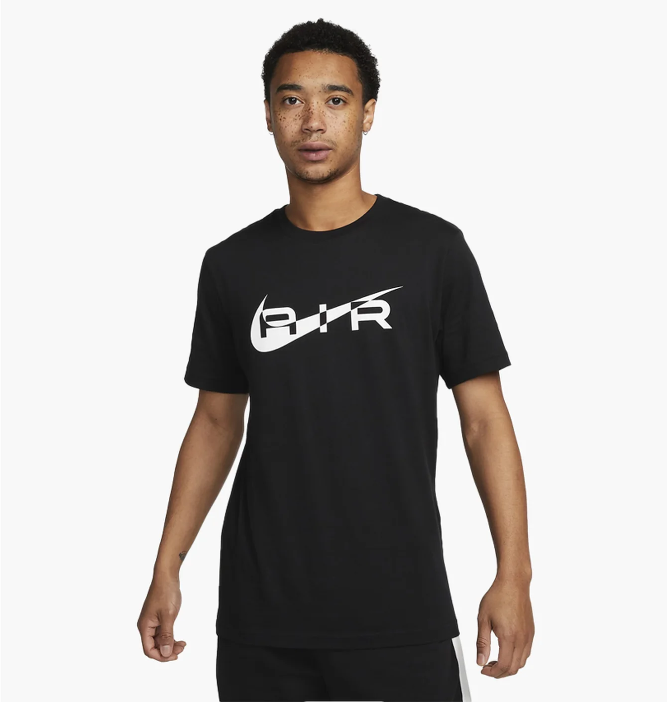 Футболка чоловіча Nike T-Shirt Air Black FN7704-010