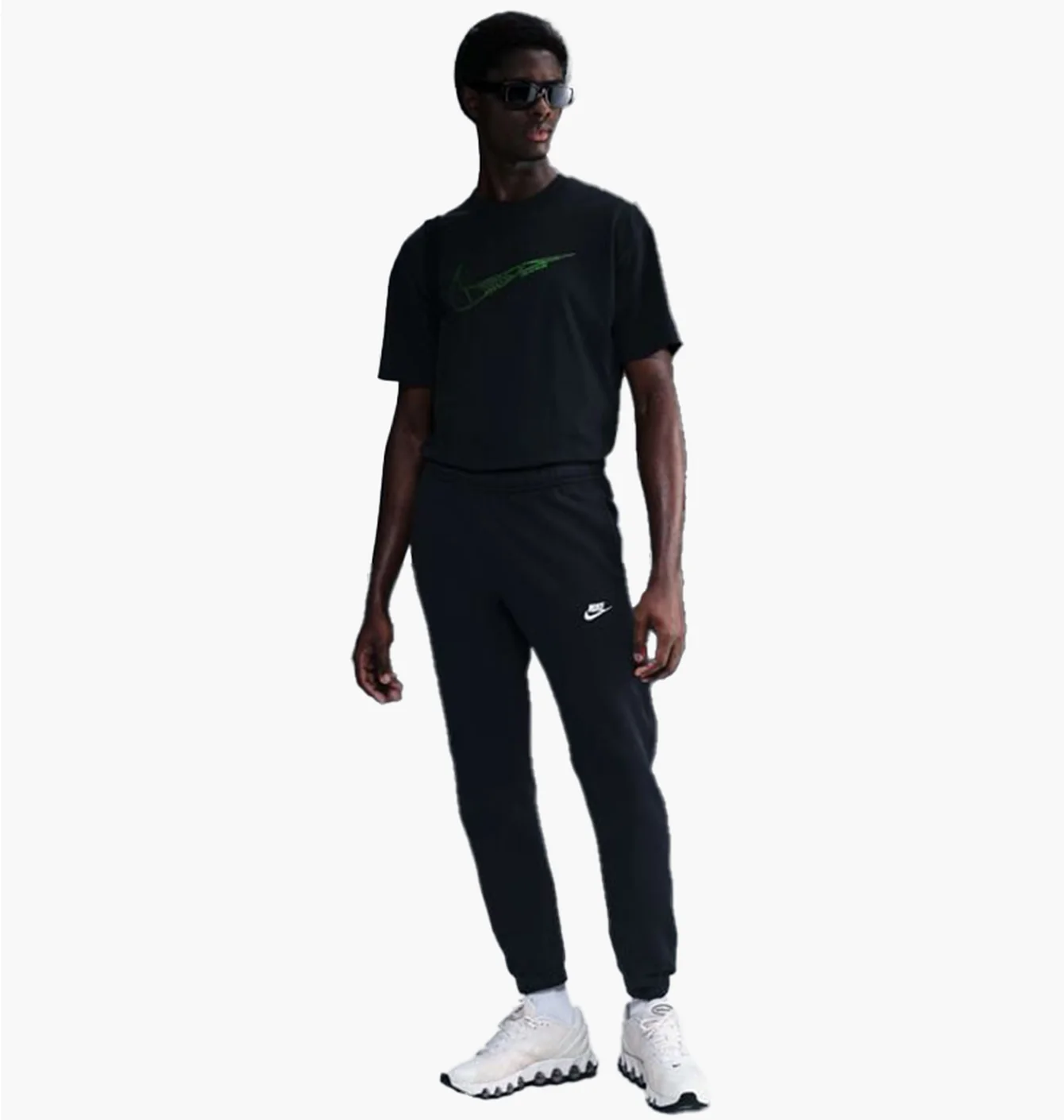Футболка чоловіча Nike Sportswear Black HJ0746-010