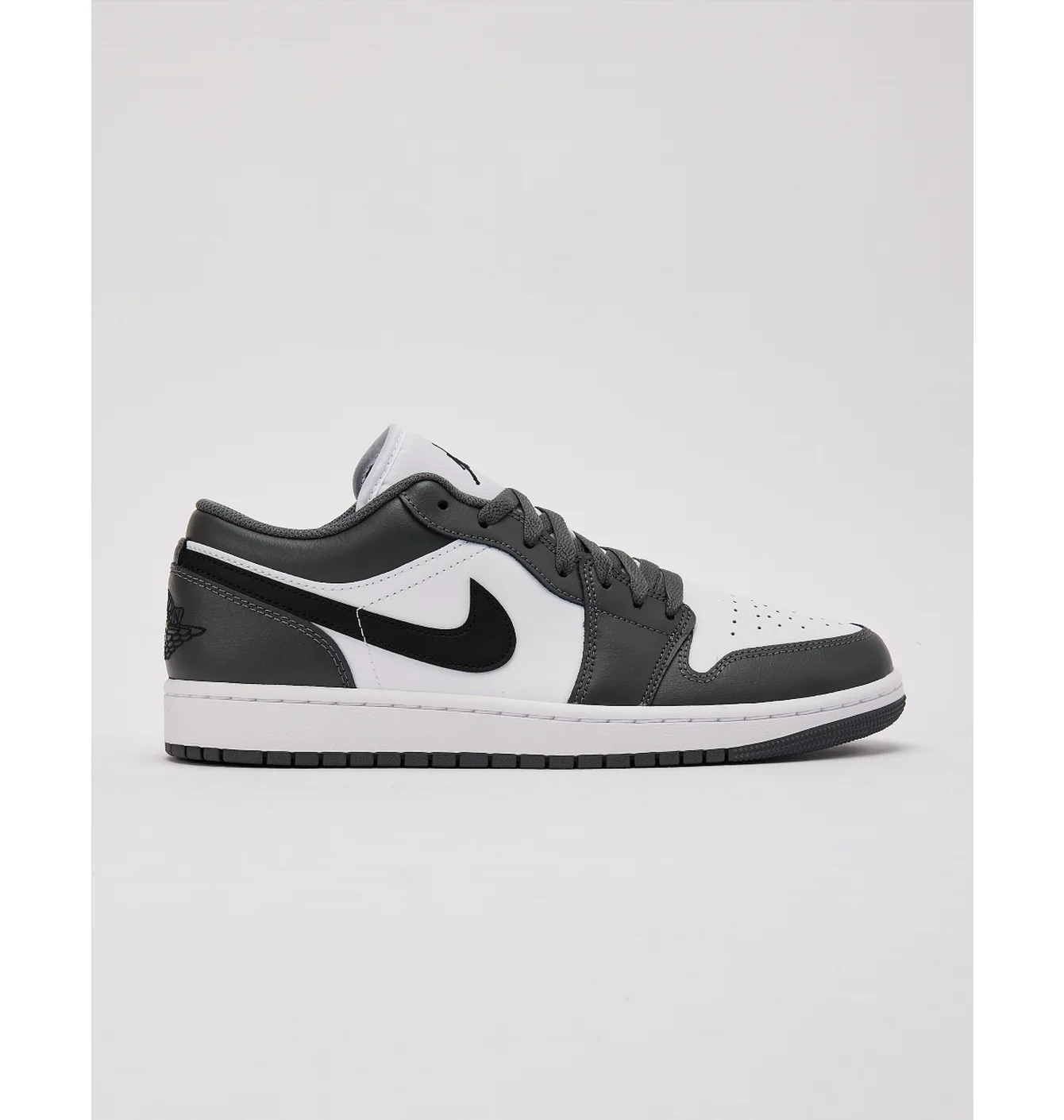 Кросівки чоловічі Air Jordan 1 Low Black/White 553558-152