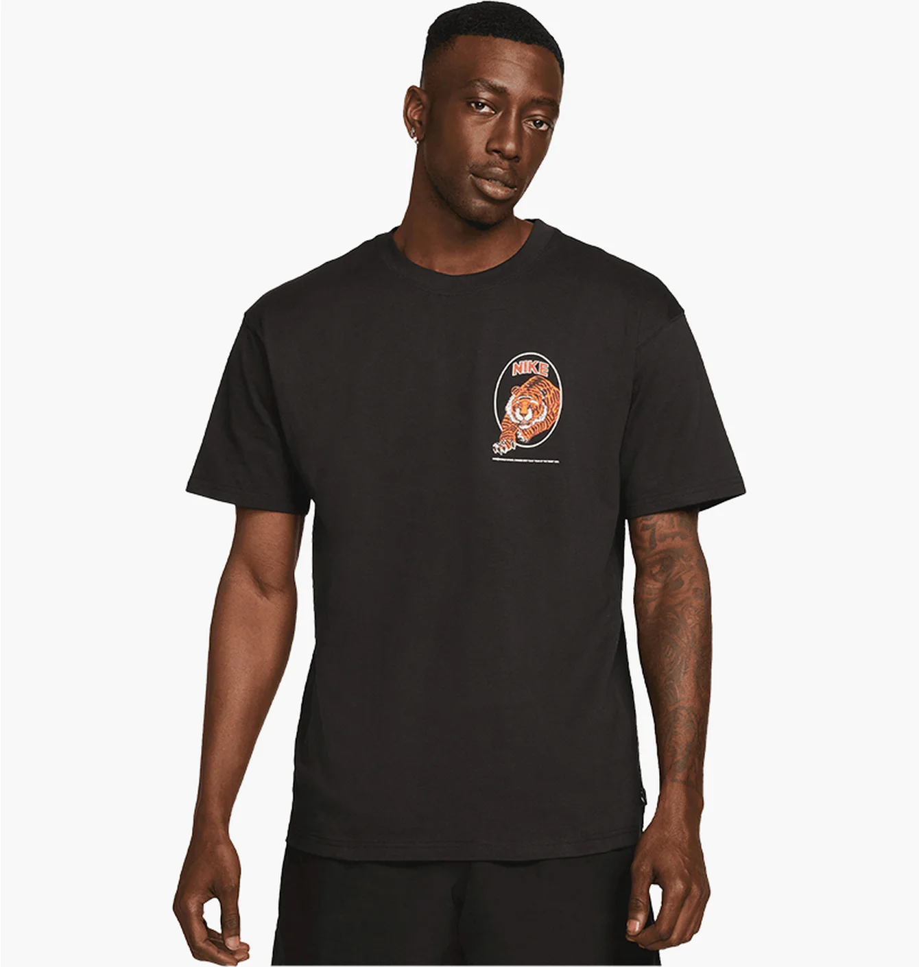 Футболка чоловіча Nike Nrg Tee Black DO6627-010