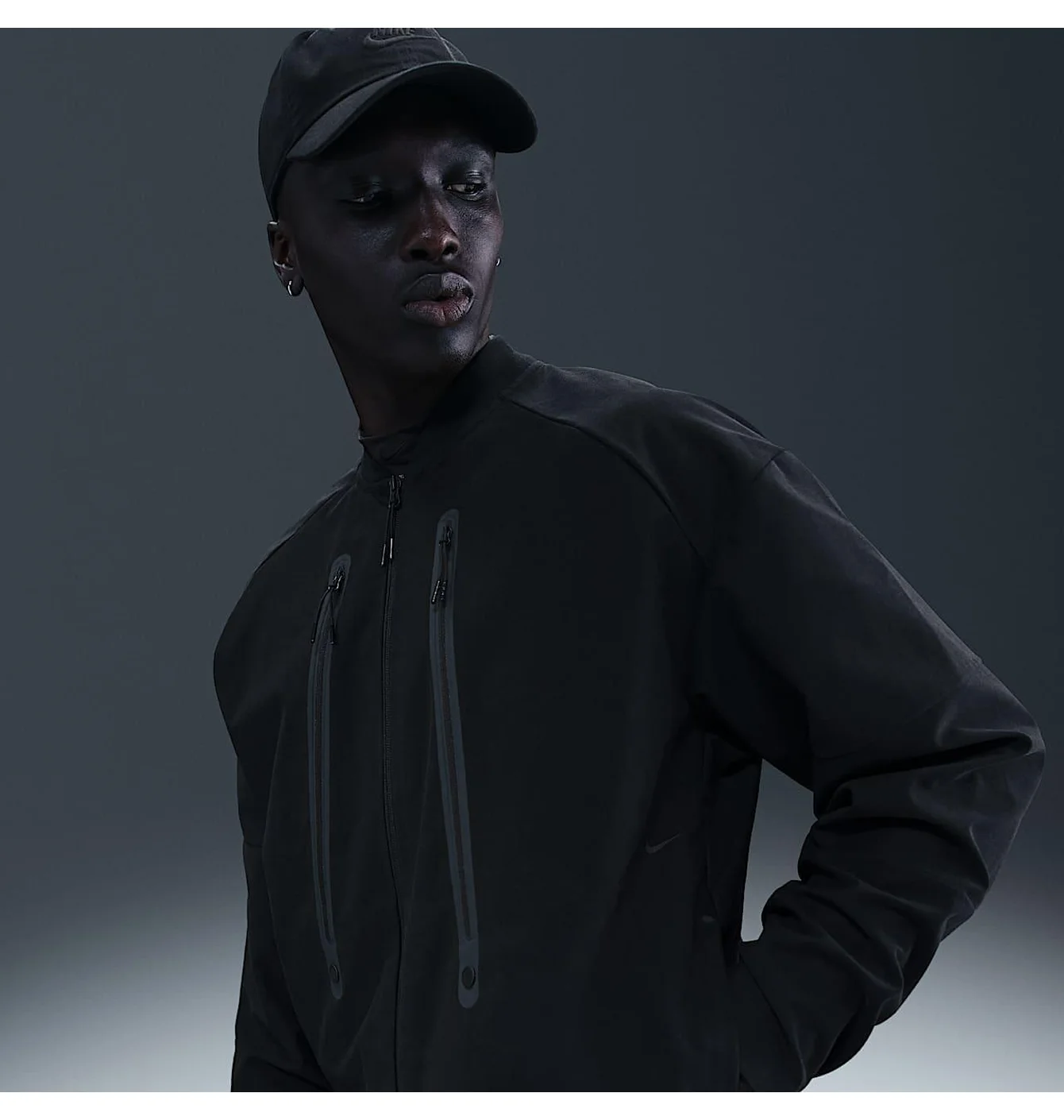 Куртка чоловіча Nike Tech MenS Dri-Fit Shori Bomber Jacket Black HV0951-010