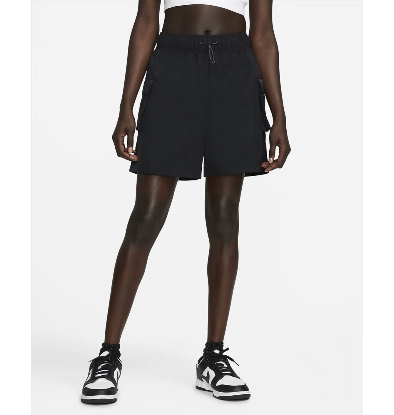 Шорти жіночі Nike Sportswear Essential Woven High-Rise Shorts Black Dm6247-010