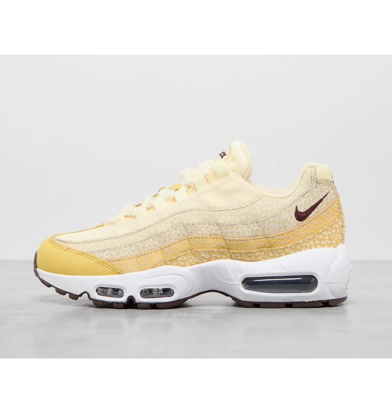 Кросівки жіночі Nike Air Max 95 Yellow FD9857-700