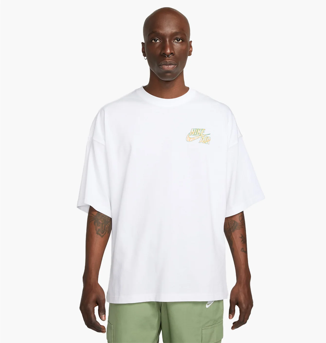 Футболка чоловіча Nike Sportswear MenS T-Shirt White FB9817-100