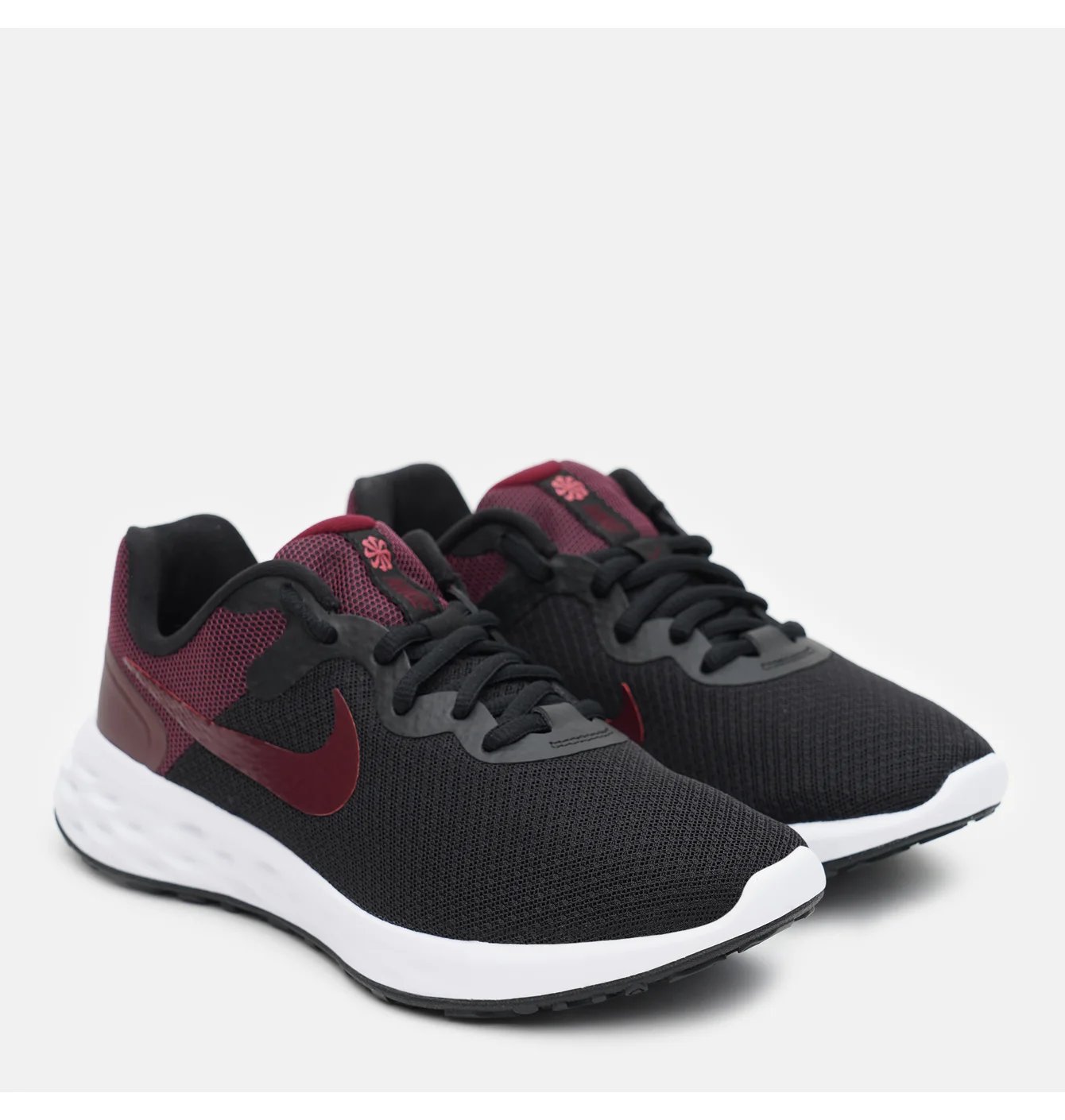 Кросівки жіночі Nike W REVOLUTION 6 Black/Bordo DC3729-006