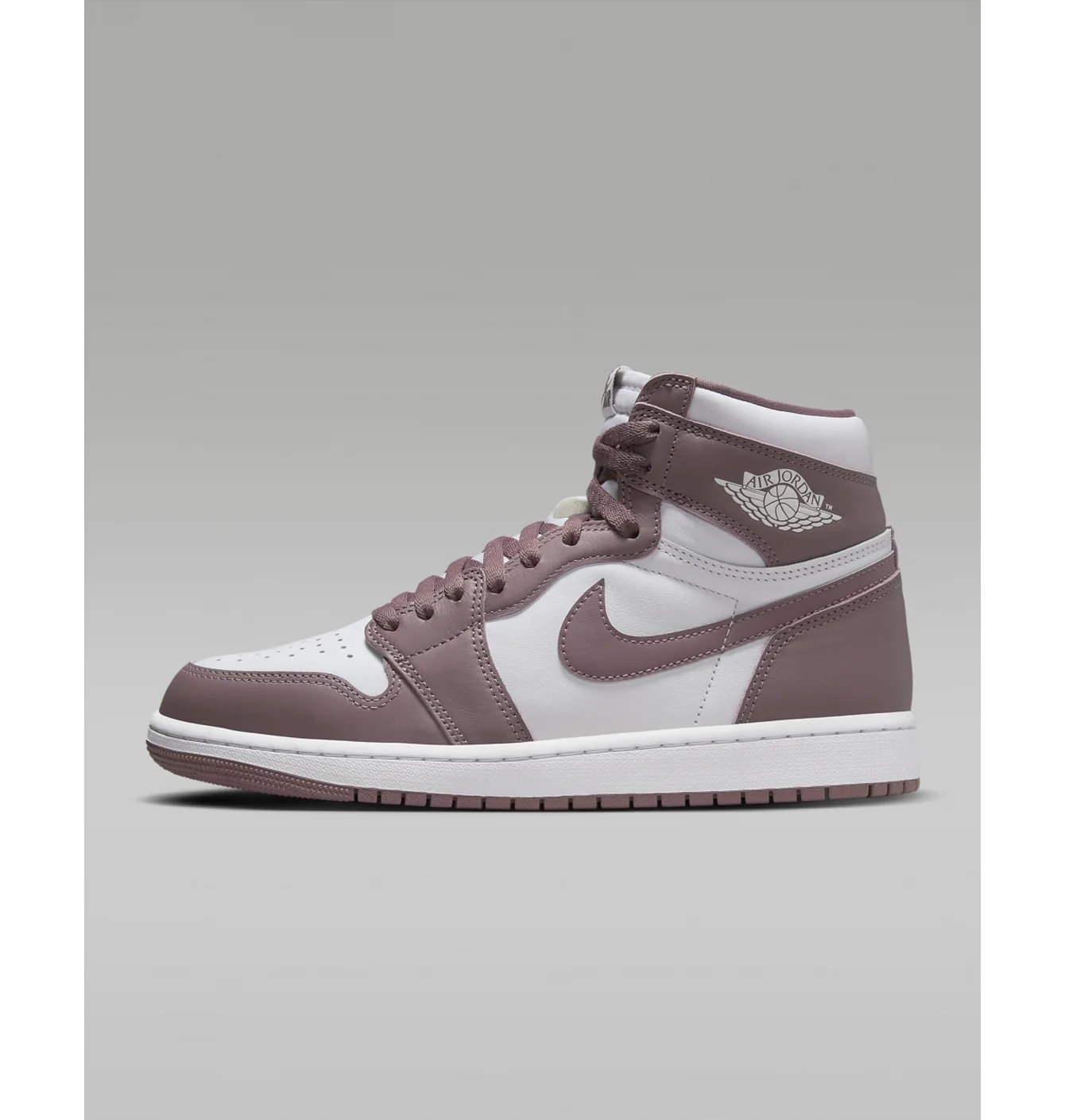 Кросівки чоловічі Air Jordan 1 Retro High Og Shoes White/Bordo DZ5485-105