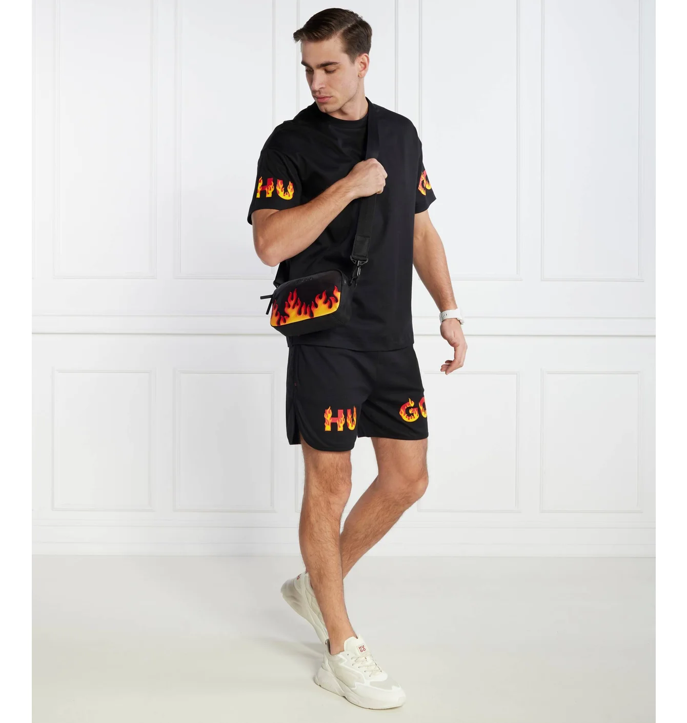 Шорти чоловічі Hugo Flames Black 50510474-10253414