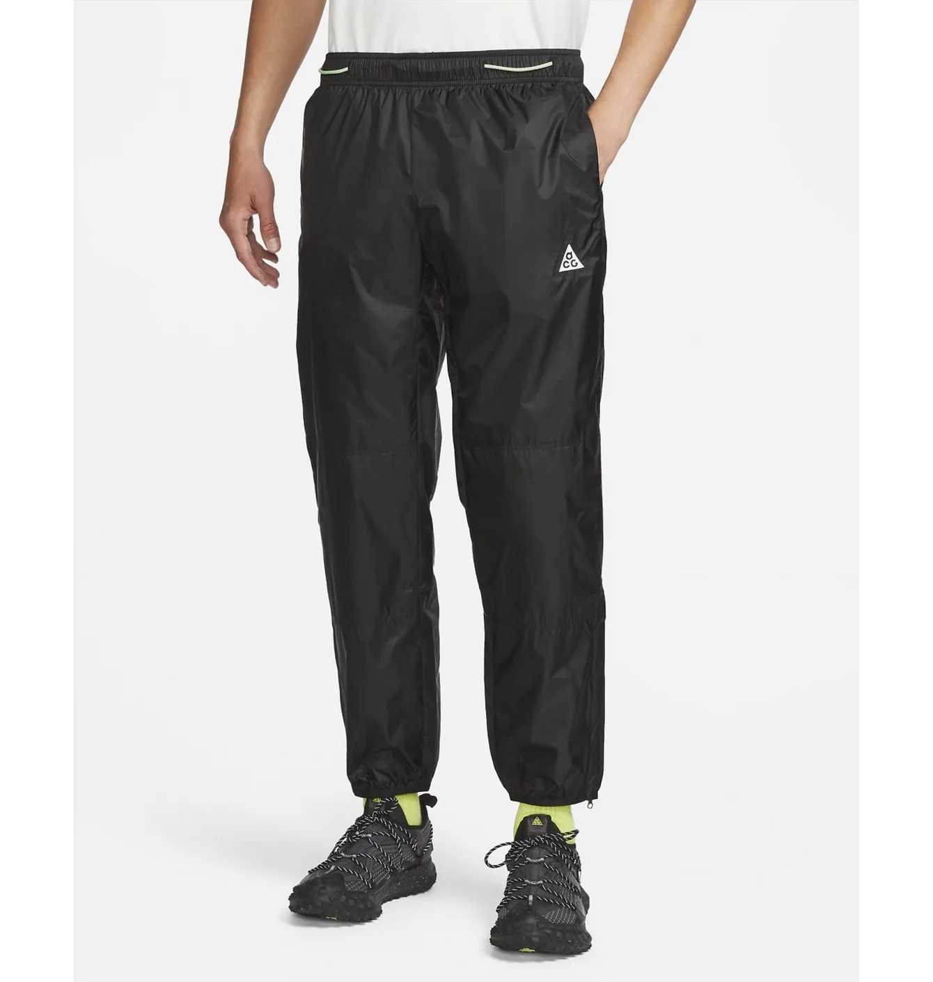 Штани чоловічі Nike Acg Cinder Cone Windshell Pants Black DB1134-011