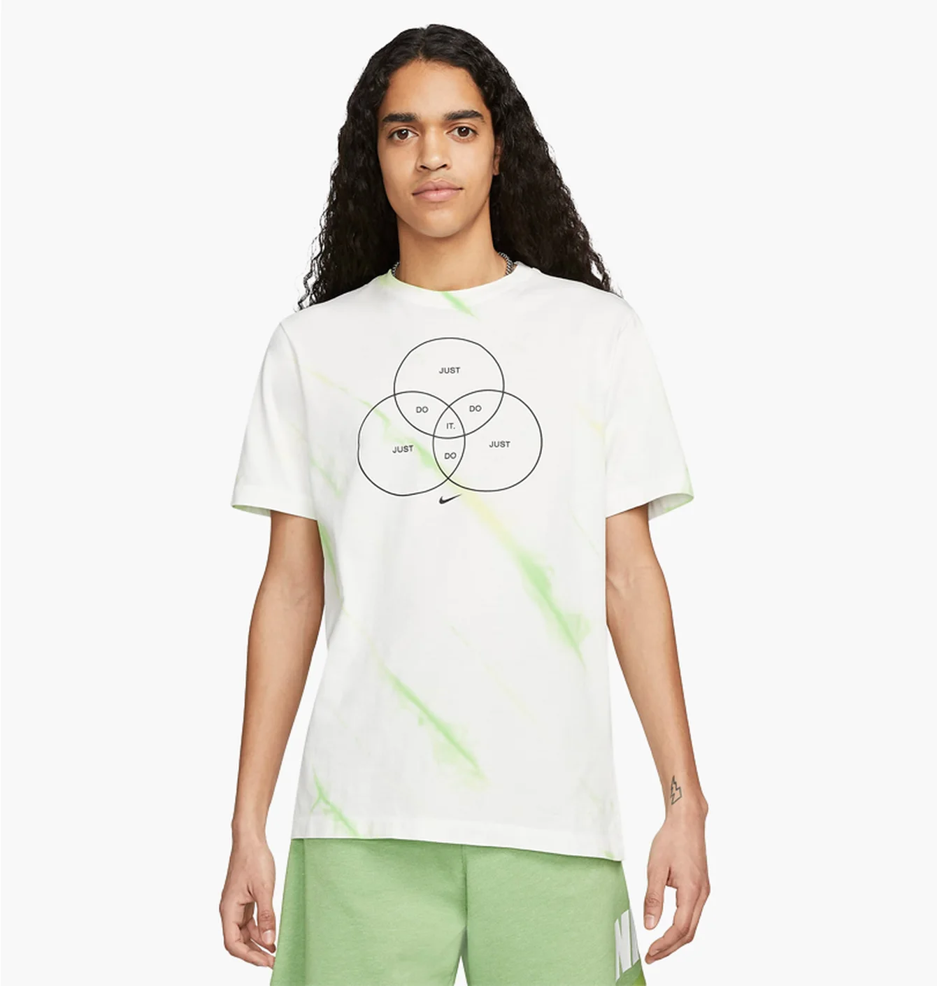 Футболка чоловіча Nike Sportswear MenS T-Shirt White DQ1076-100