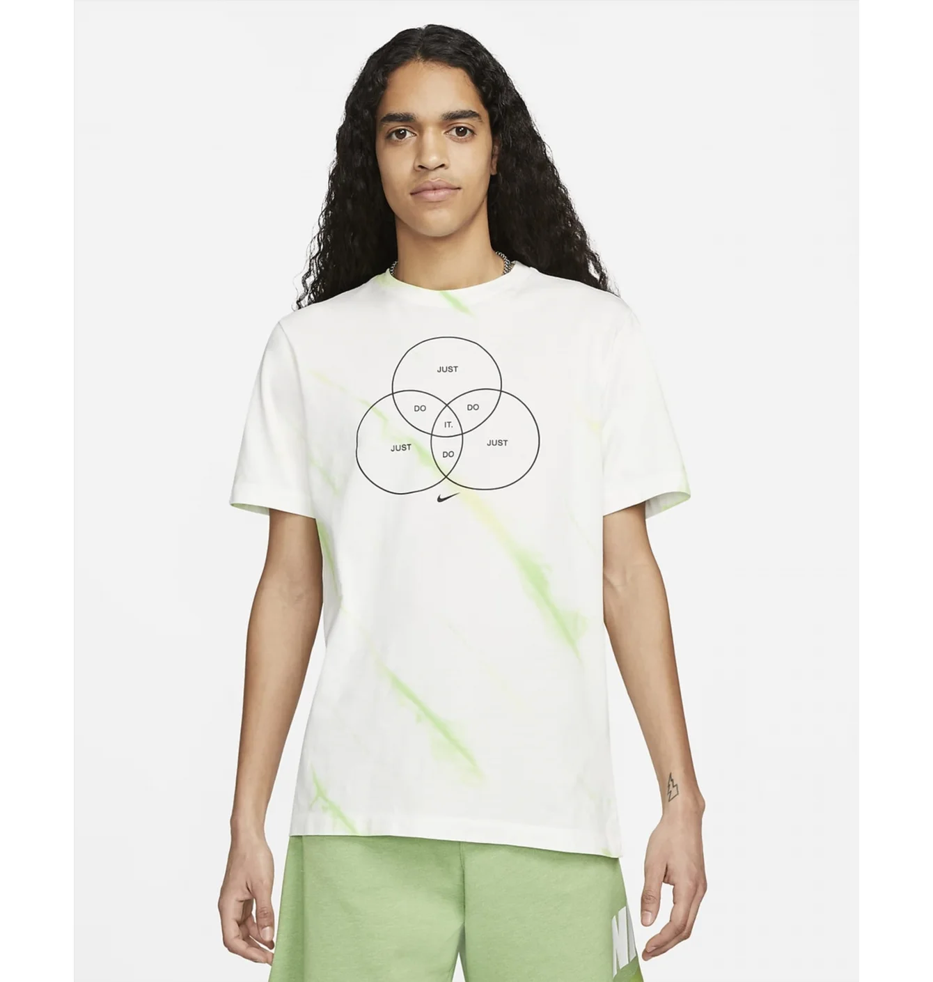 Футболка чоловіча Nike Sportswear MenS T-Shirt White DQ1076-100
