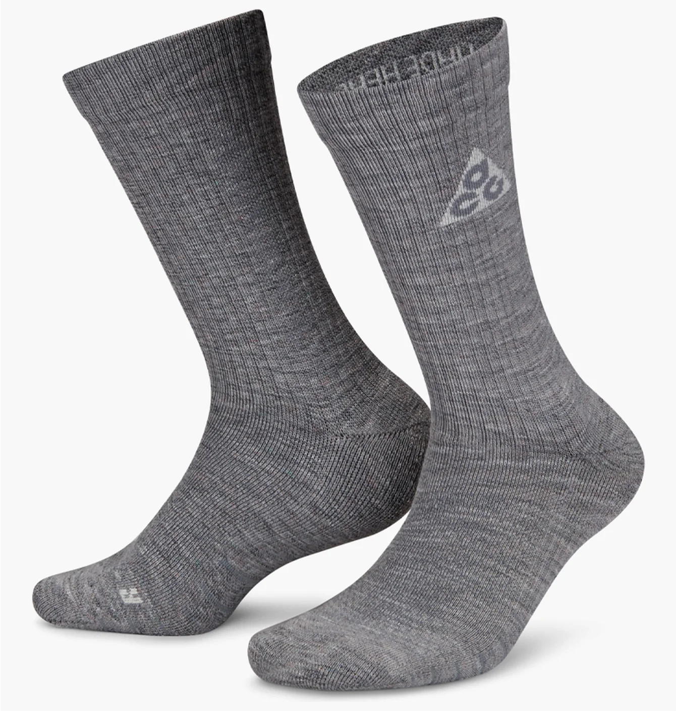 Шкарпетки унісекс Nike Acg Kelley Ridge Crew 2.0 Socks Grey (1 пара) DA2599-065