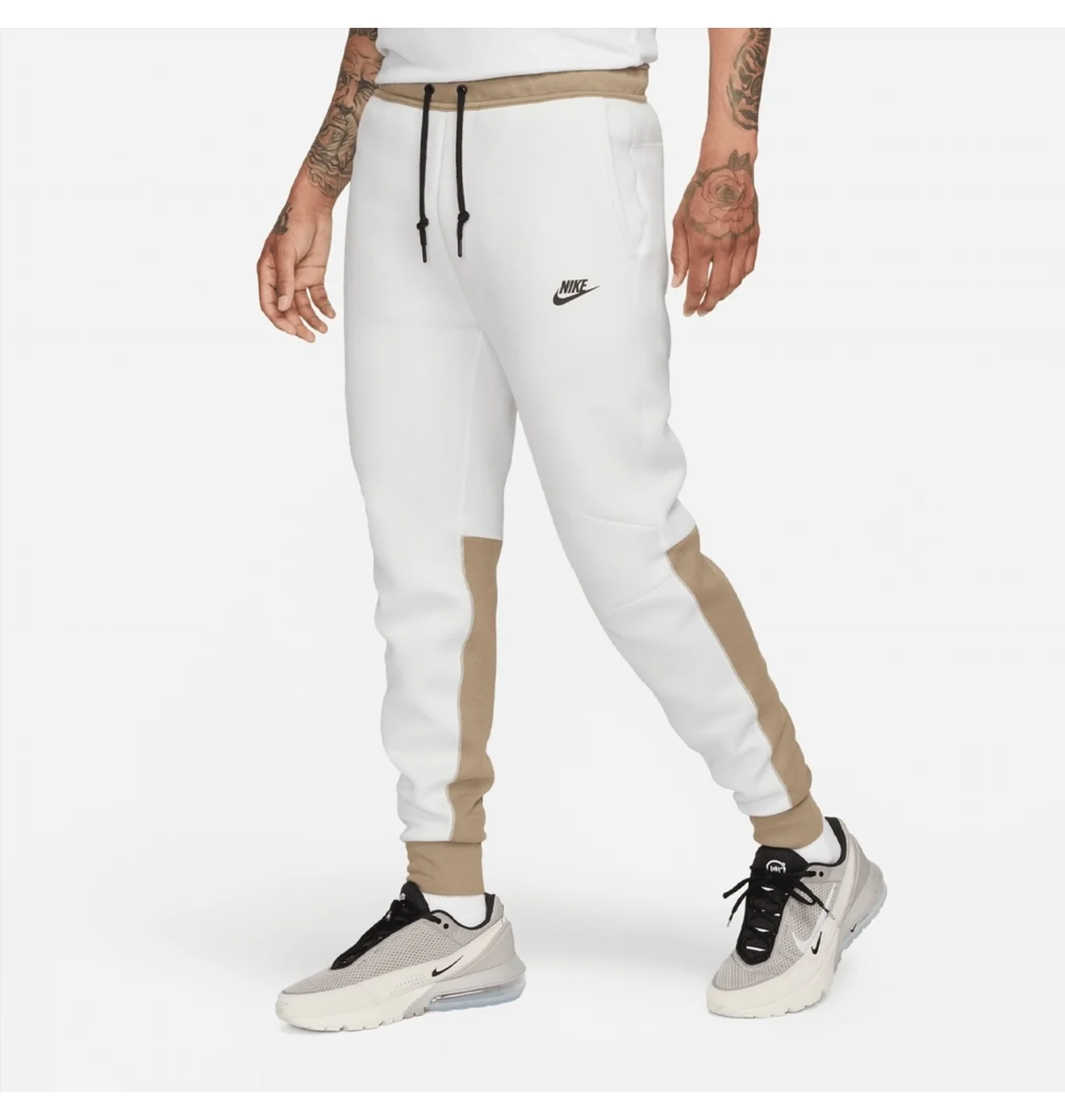 Штани чоловічі Nike Tech Fleece Jogger White FB8002-121