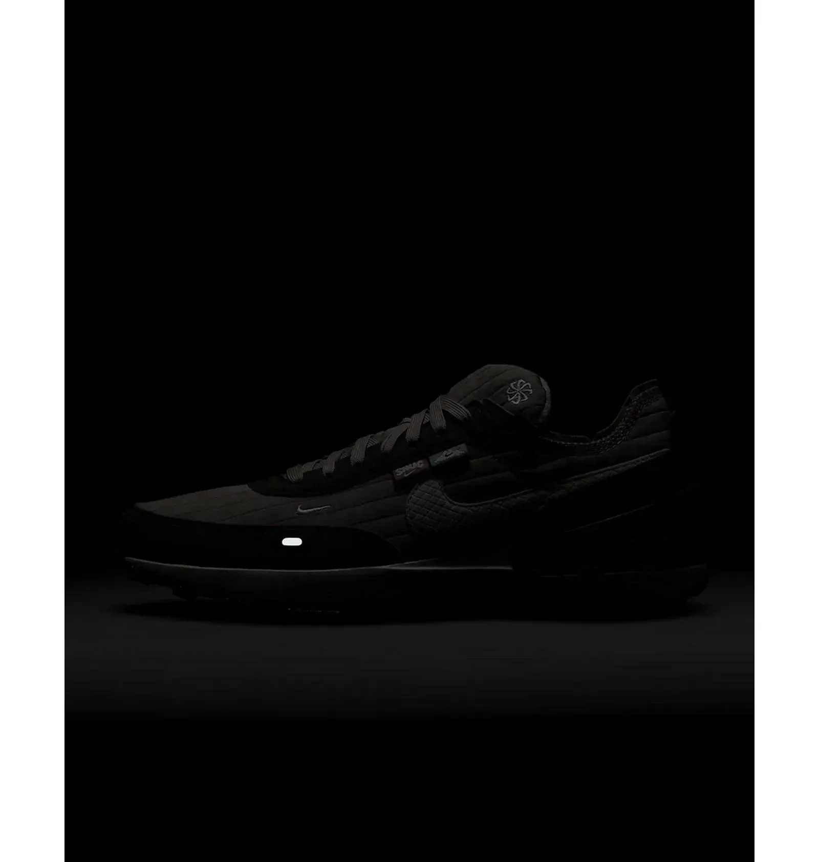 Кросівки чоловічі Nike Waffle One Premium Olive (DC8890-201)