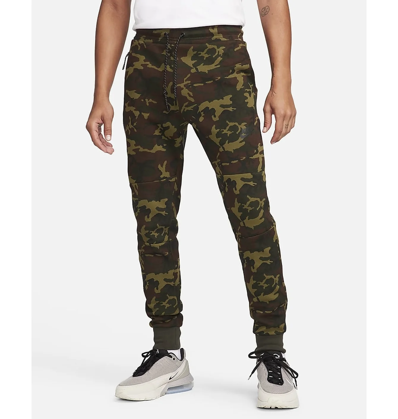 Штани чоловічі Nike Sportswear Tech Fleece Og Camo/Green FN3925-355