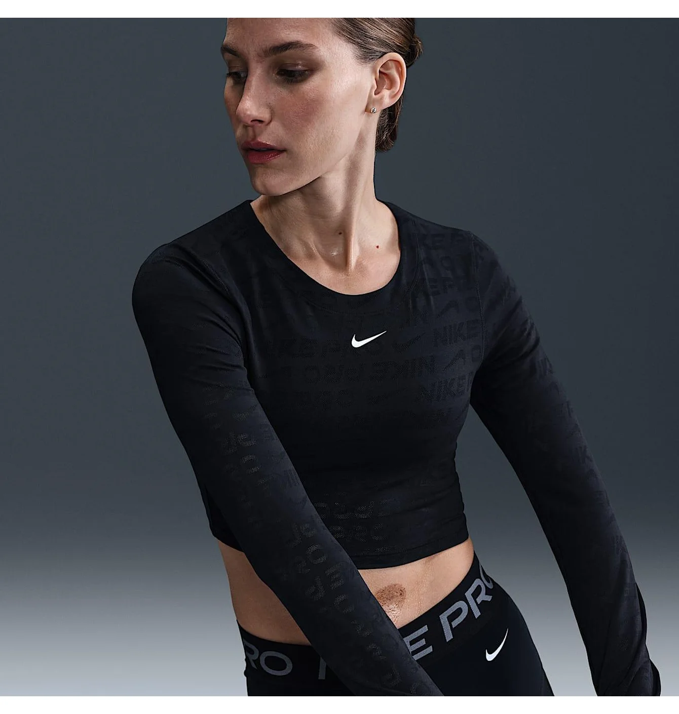 Лонгслів жіночий Nike Pro Black HJ4281-010