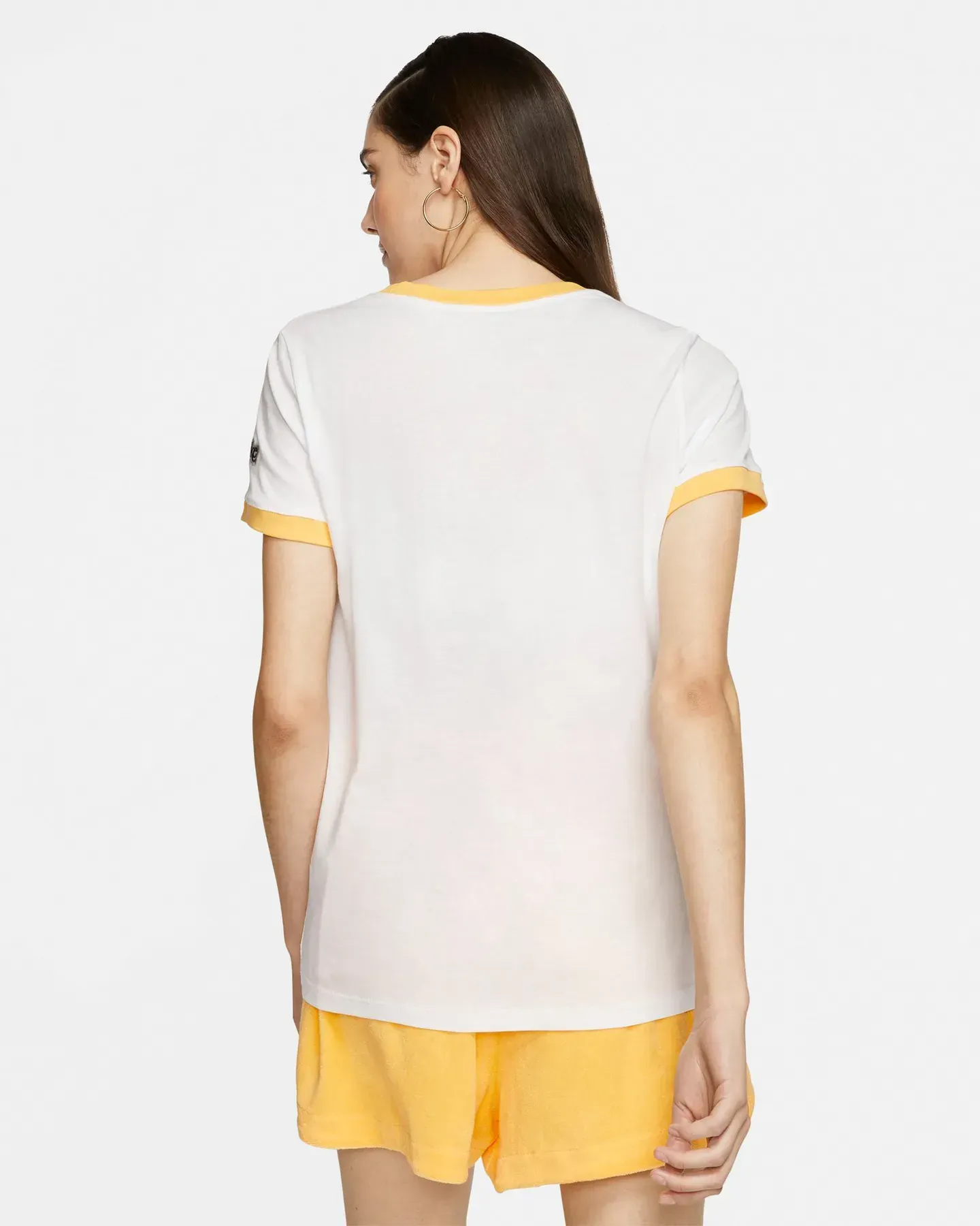 Футболка жіноча Nike Wmns Ringer Tee (CT8901-100)