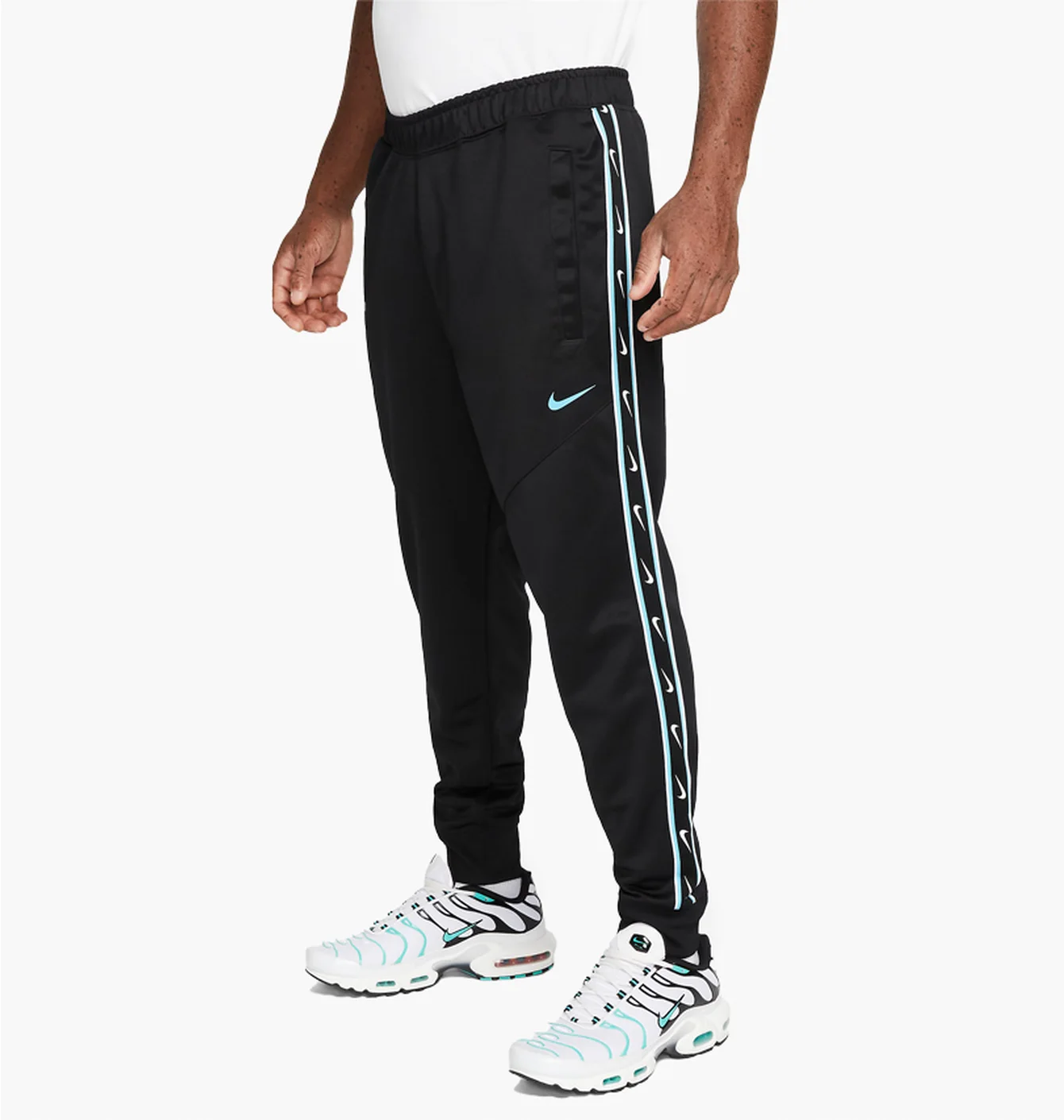 Штани чоловічі Nike Sportswear Repeat Black Dx2027-011