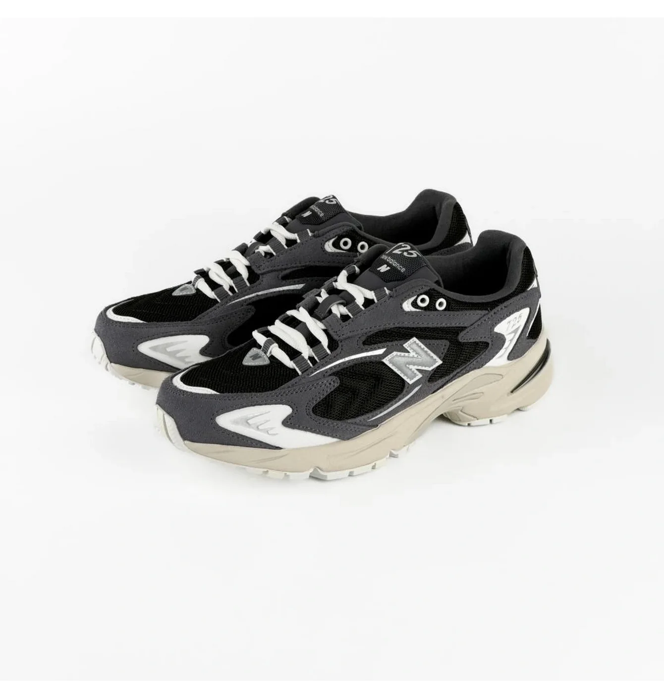 Кросівки чоловічі New Balance 725 Grey ML725AC