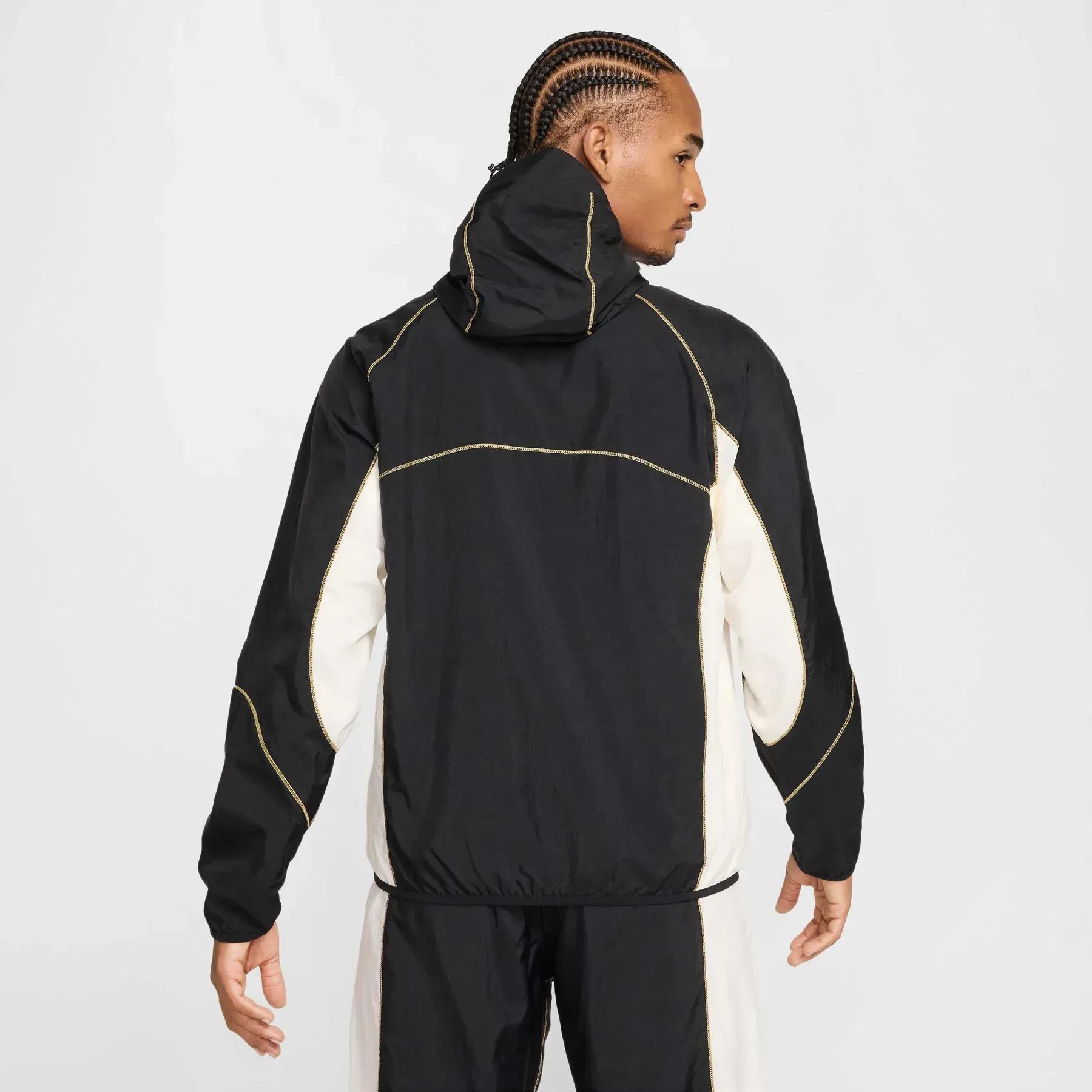 Вітровка чоловіча Nike Strike+ Water-Repellent Hooded (HJ3802-013)