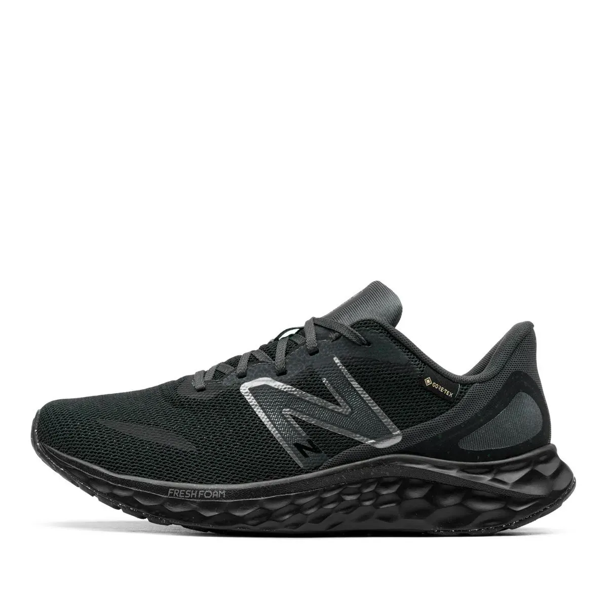 Кросівки для бігу чоловічі New Balance Fresh Foam Arishi V4 Gtx (MARISGB4)