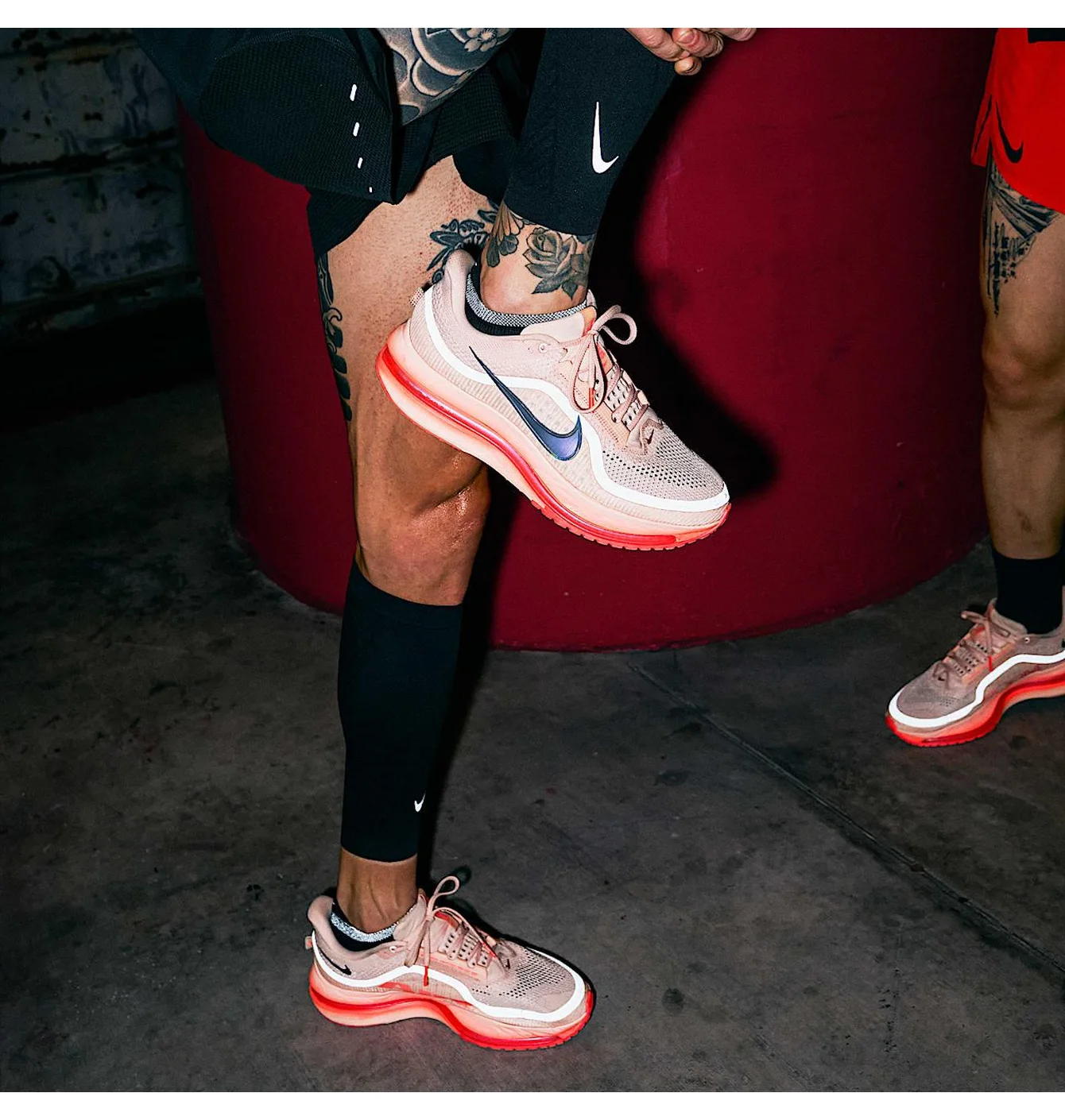 Кросівки жіночі Nike Pegasus Premium Peach/Beige II6308-600