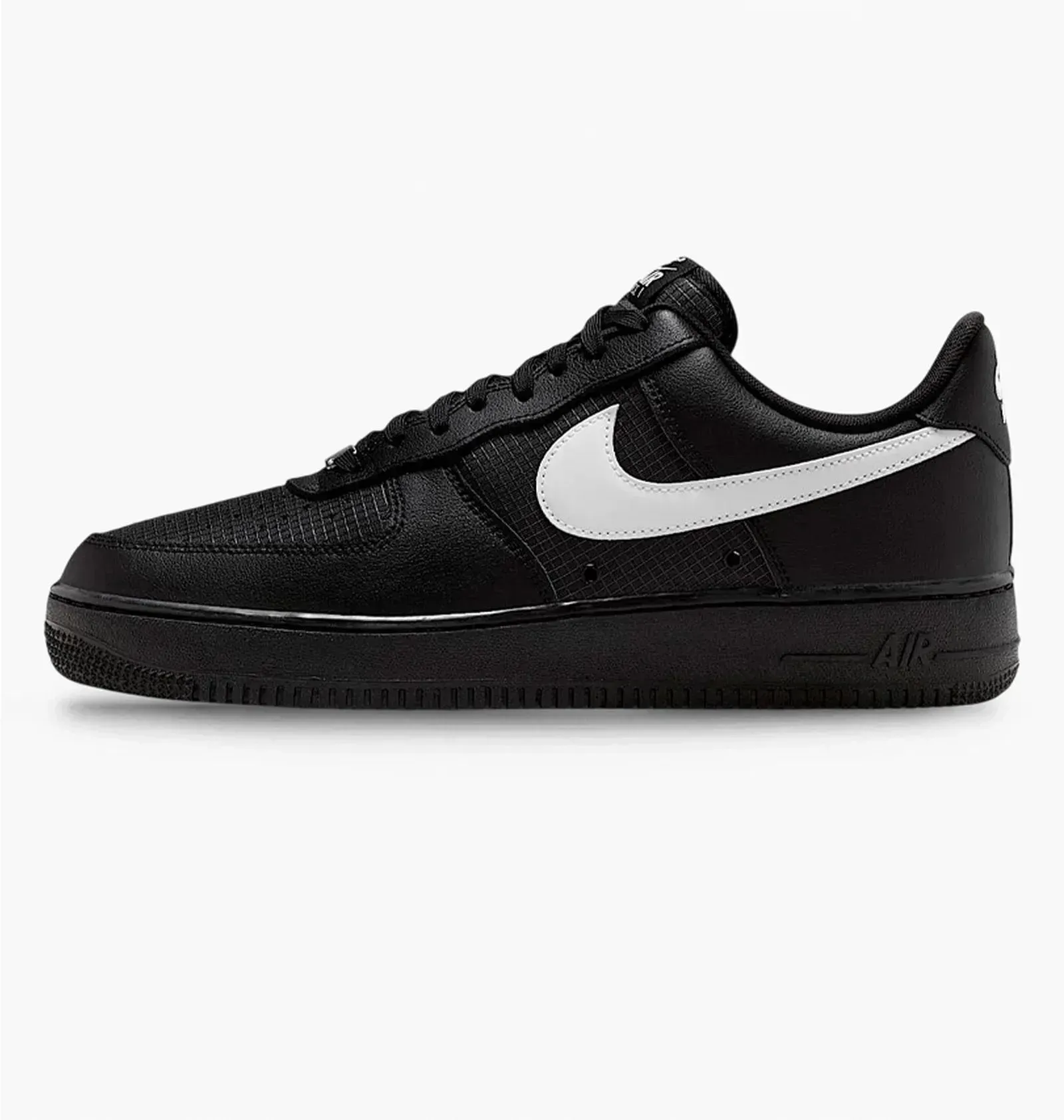 Кросівки чоловічі Nike Air Force 1 07 Lv8 Black (IR0952-001)