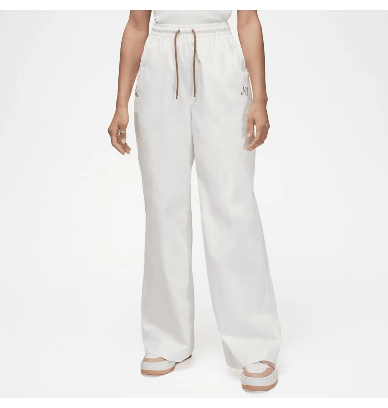 Штани жіночі Air Jordan Woven Pants White FB5122-133
