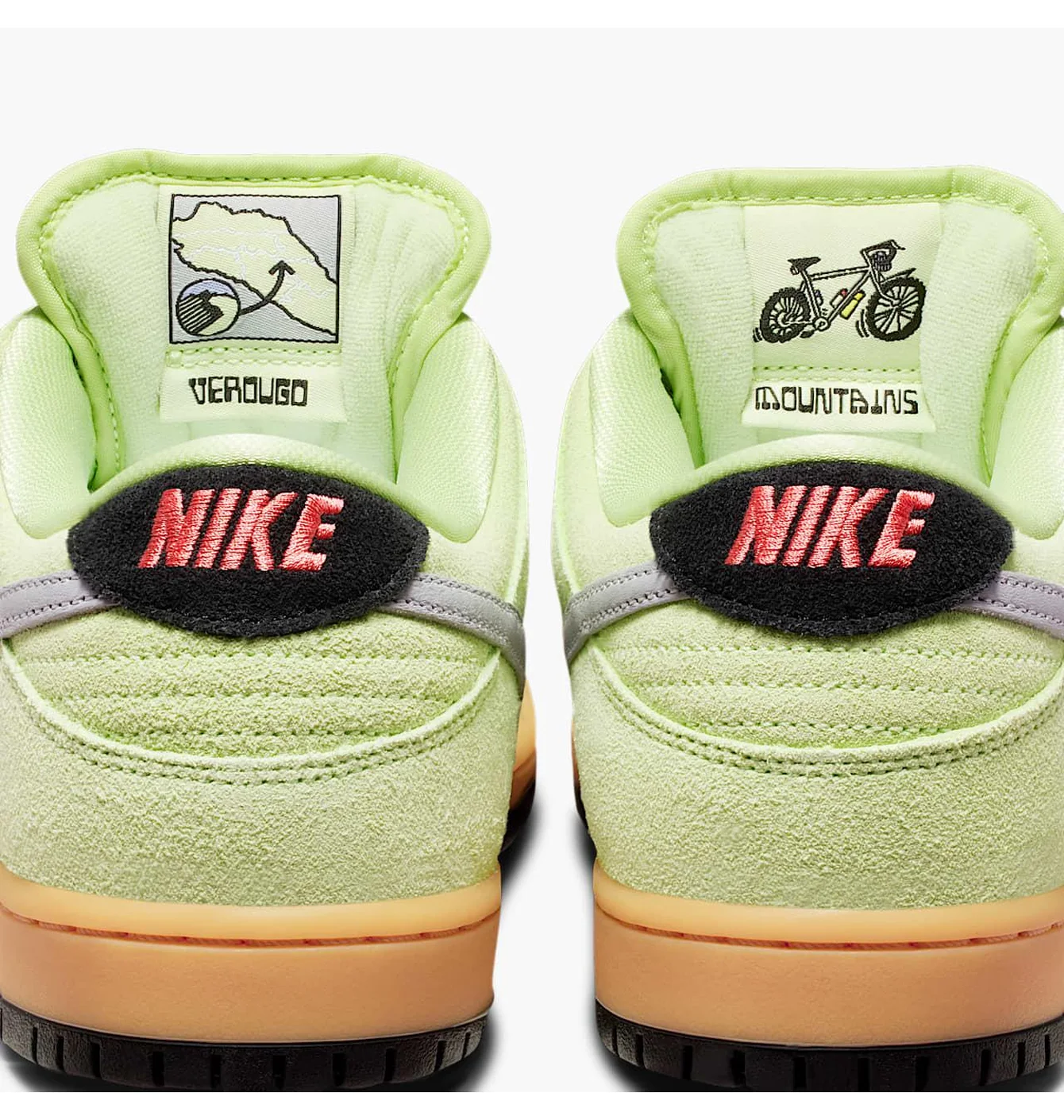 NIKE DUNK LOW PRO