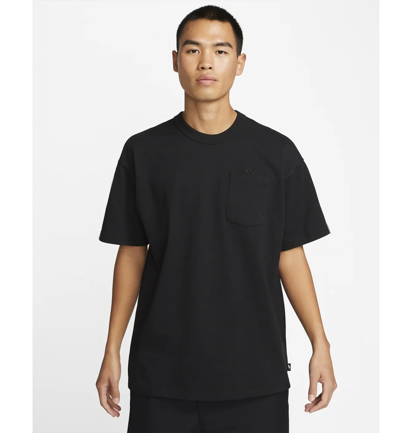 Футболка чоловіча Nike M Nsw Prem Essntl Sust Pkt Tee Black Dq9295-010