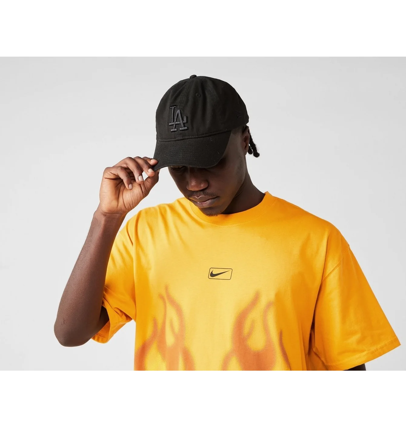 Футболка чоловіча Nike Flame Swoosh Orange HJ0766-739