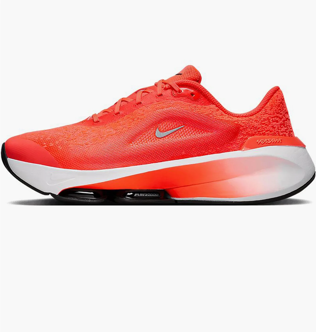 W NIKE VERSAIR