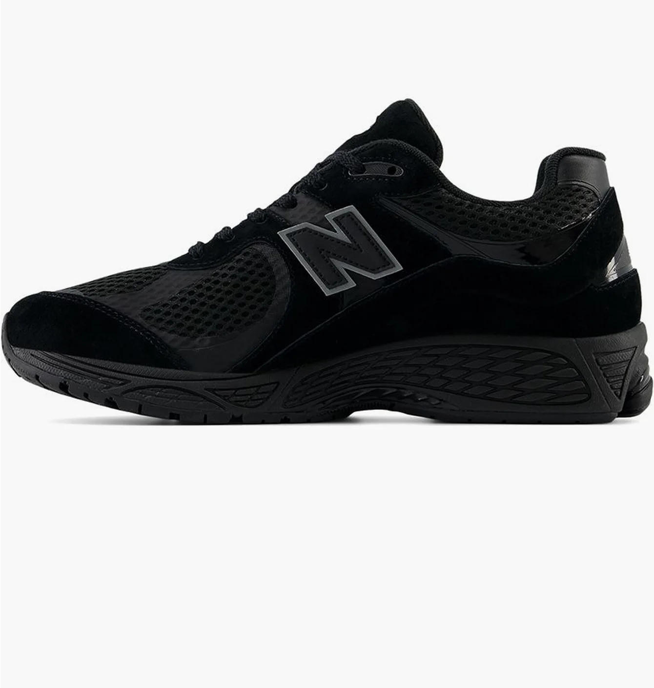 Кросівки чоловічі New Balance 2002 Black M2002WB