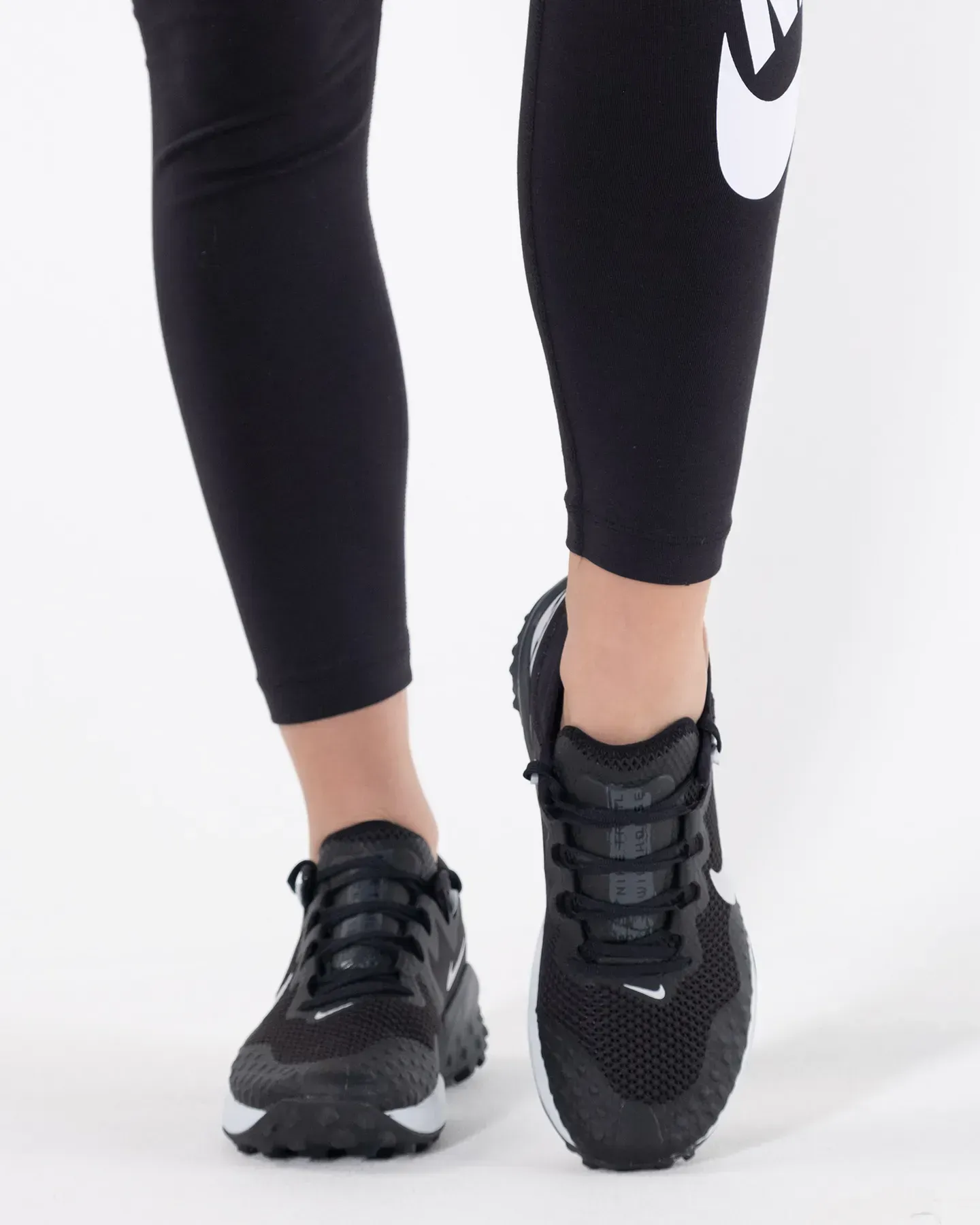 Кросівки жіночі Nike Wildhorse 7 (CZ1864-002)