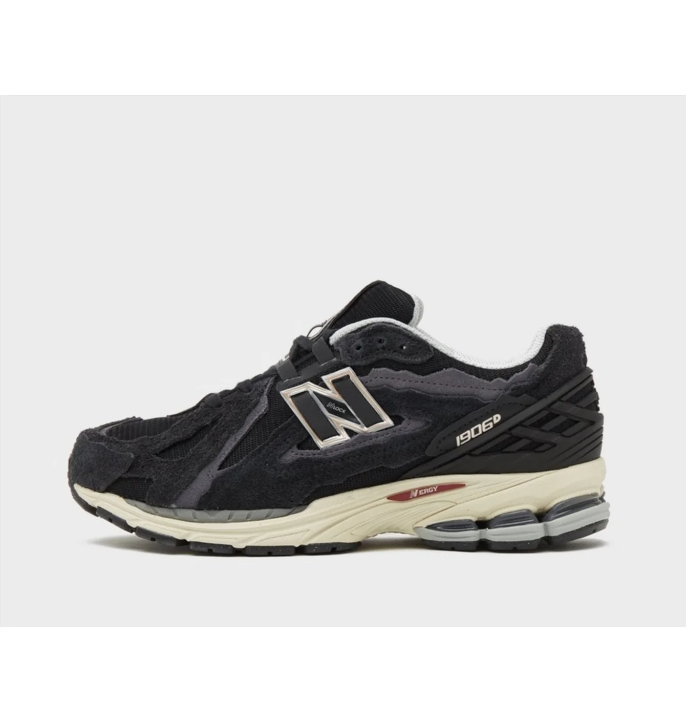 Кросівки чоловічі New Balance Protection Pack 1906D Black M1906DD